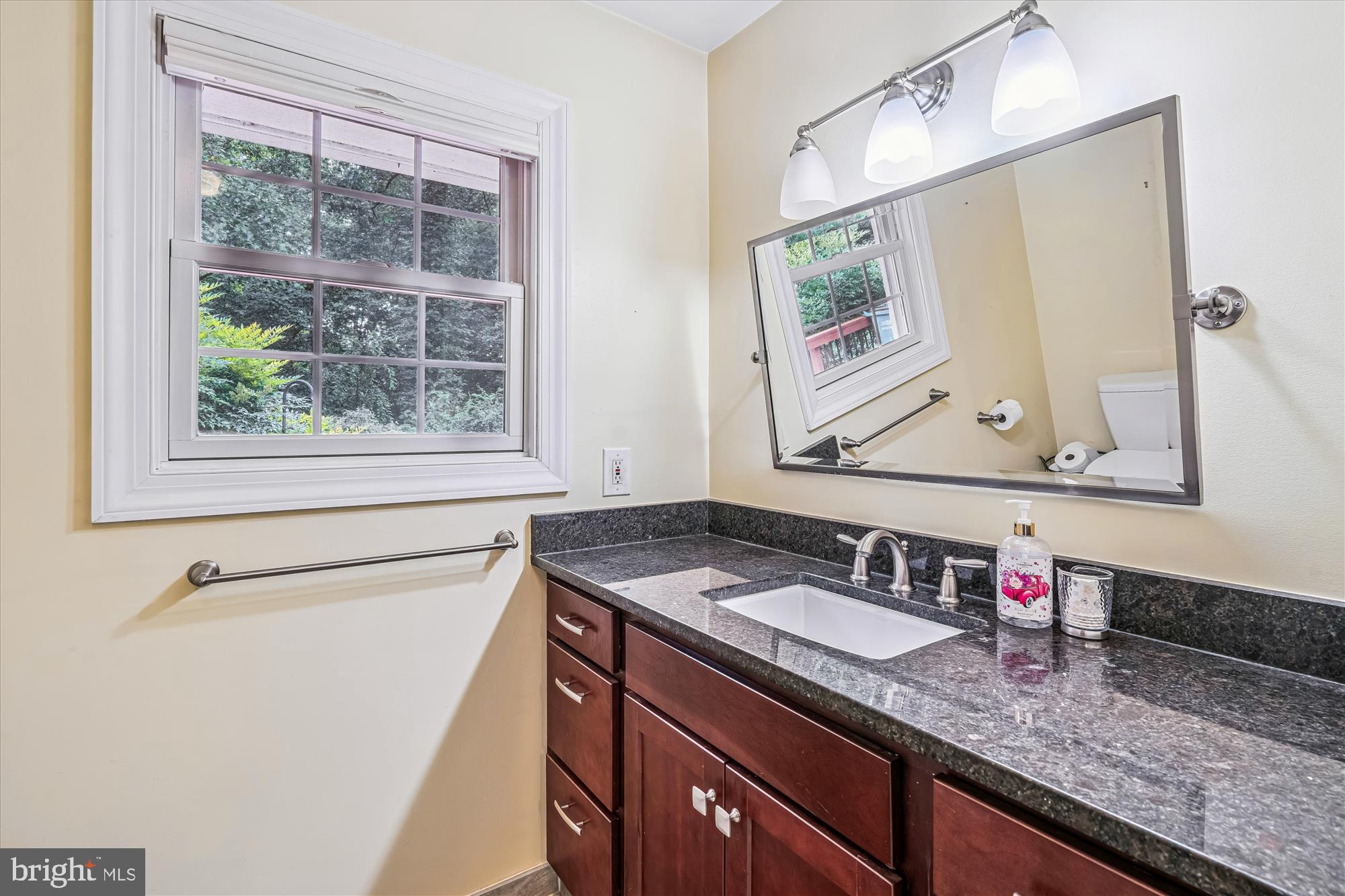 GRANBY WOODS - Residential