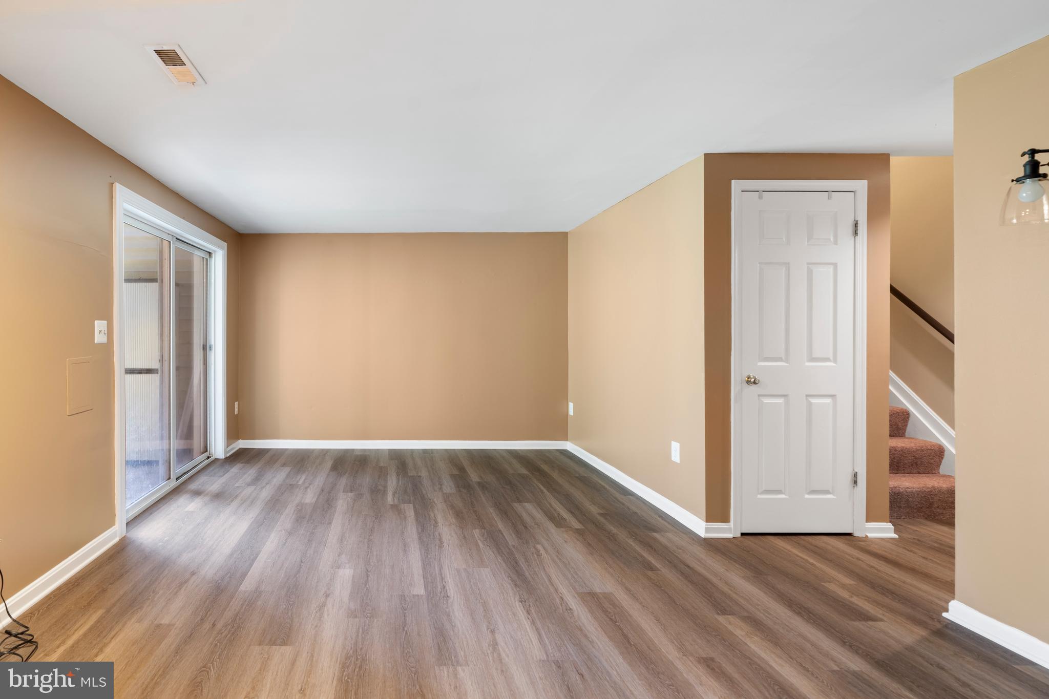 BARKSDALE - Residential Lease