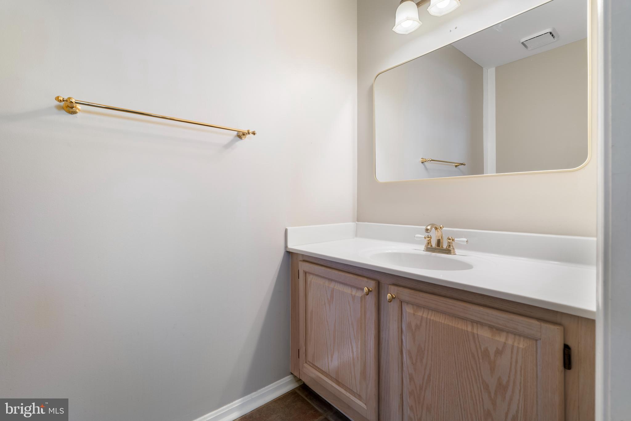 BARKSDALE - Residential Lease