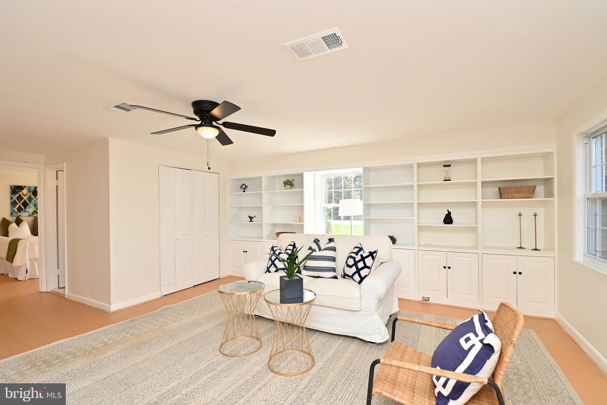 POTOMAC VALLEY - Residential