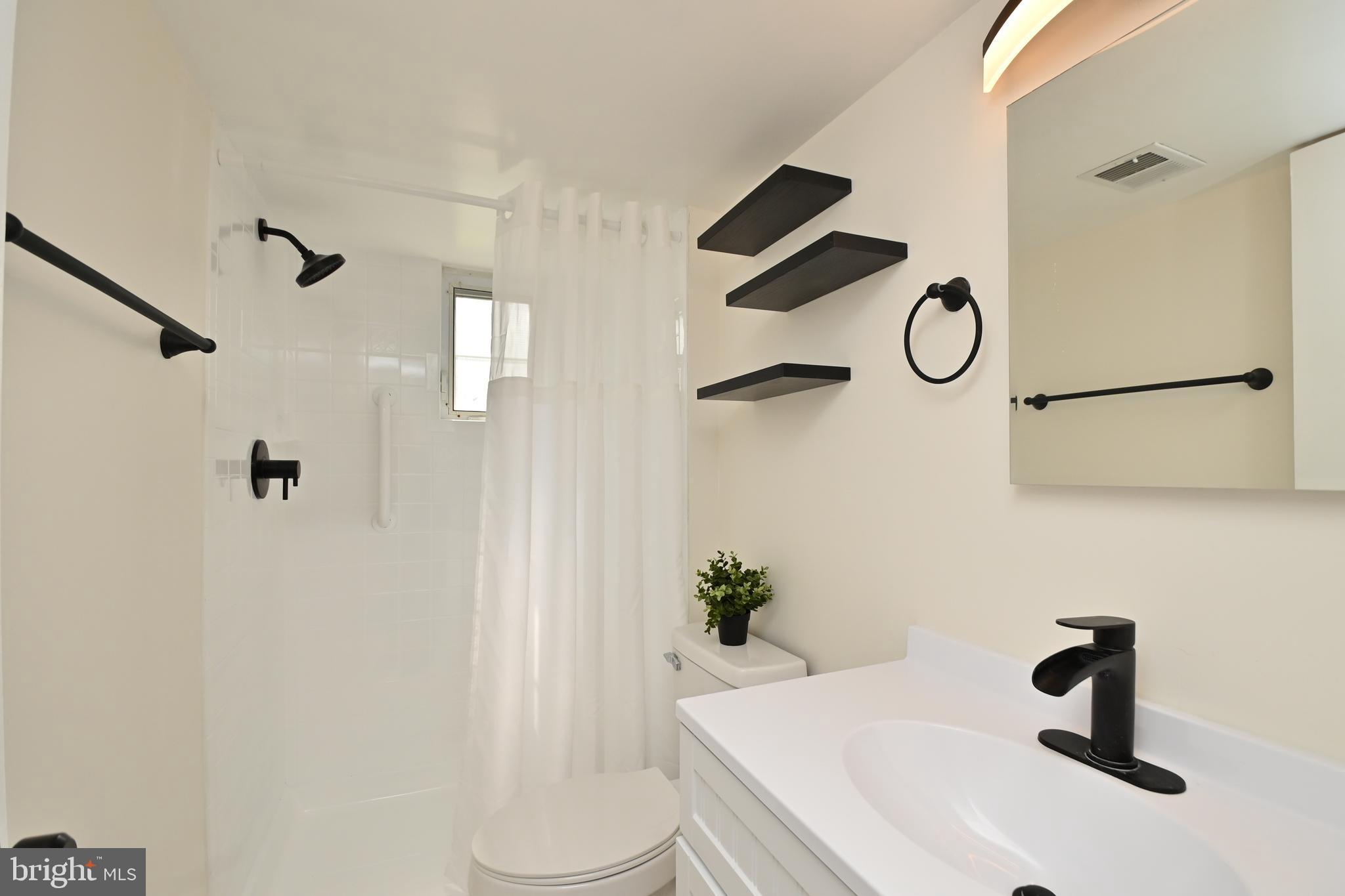 POTOMAC VALLEY - Residential