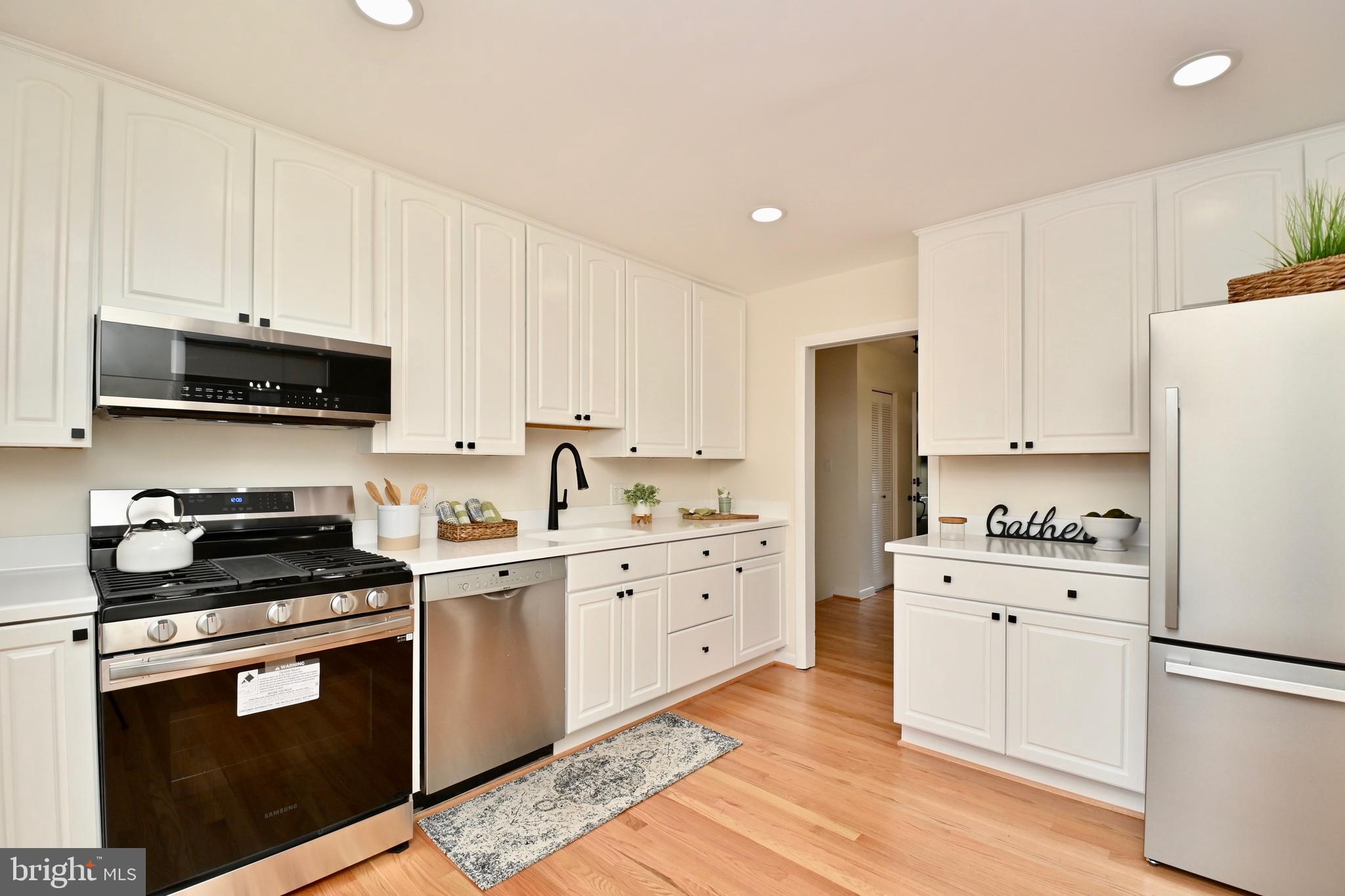 POTOMAC VALLEY - Residential