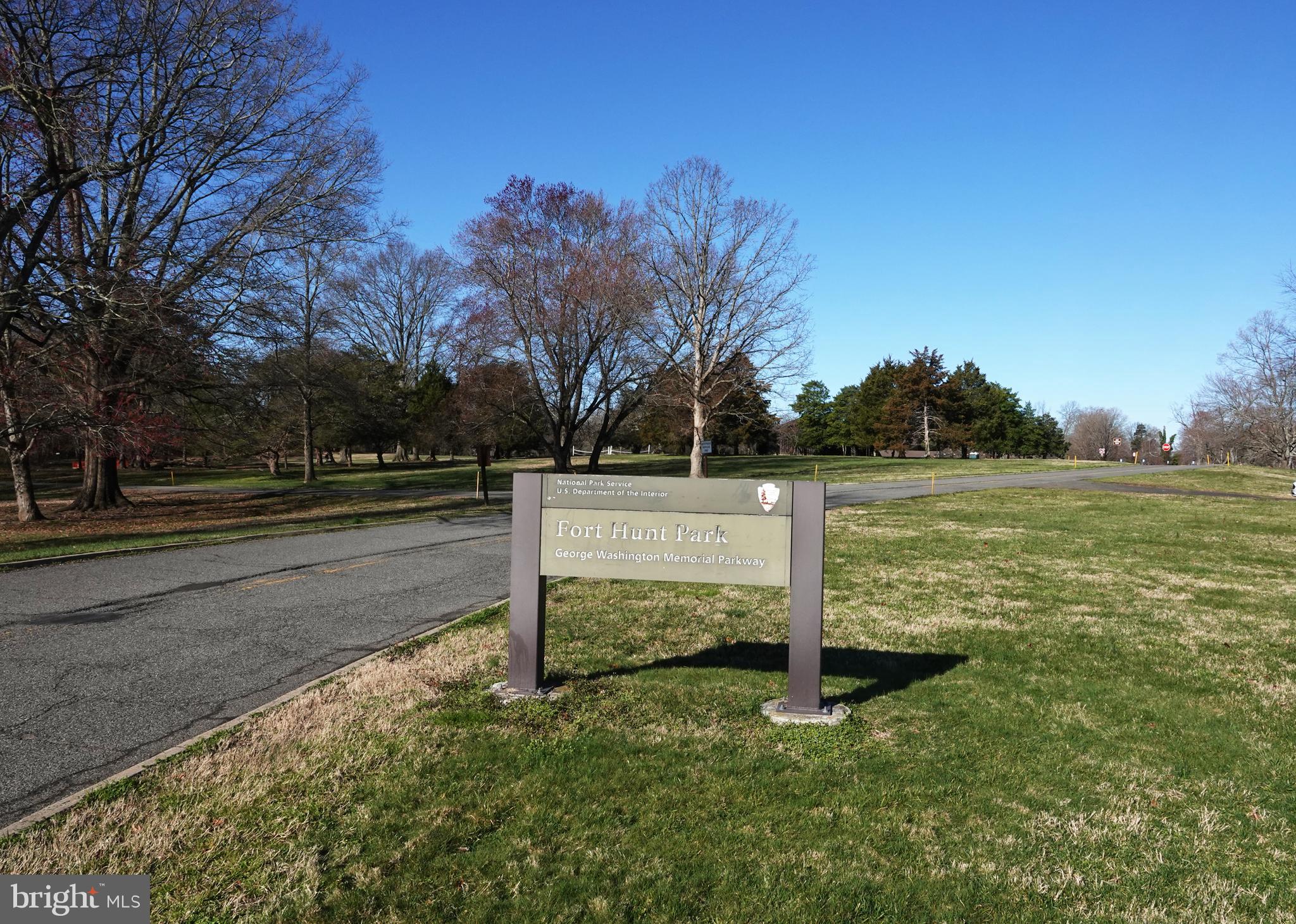 POTOMAC VALLEY - Residential