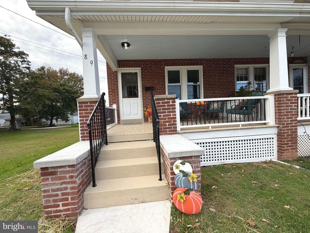 Photo of 89 W Hamlin Avenue, TELFORD, PA 18969 (MLS # PAMC2158782)