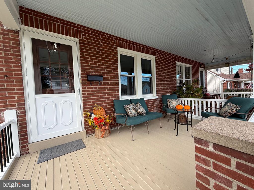 Photo of 89 W Hamlin Avenue, TELFORD, PA 18969 (MLS # PAMC2158782)