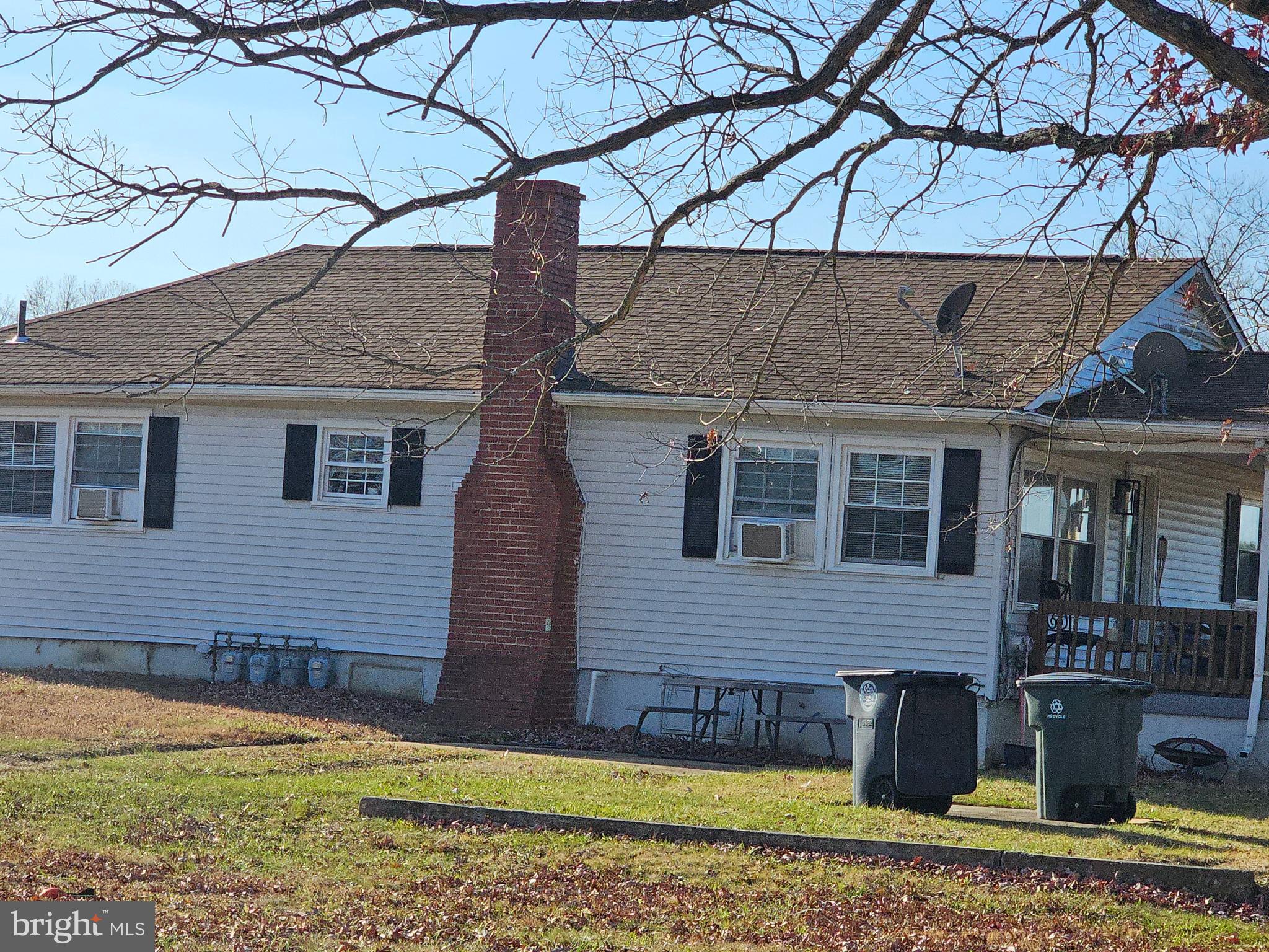 871 CORKERY LANE