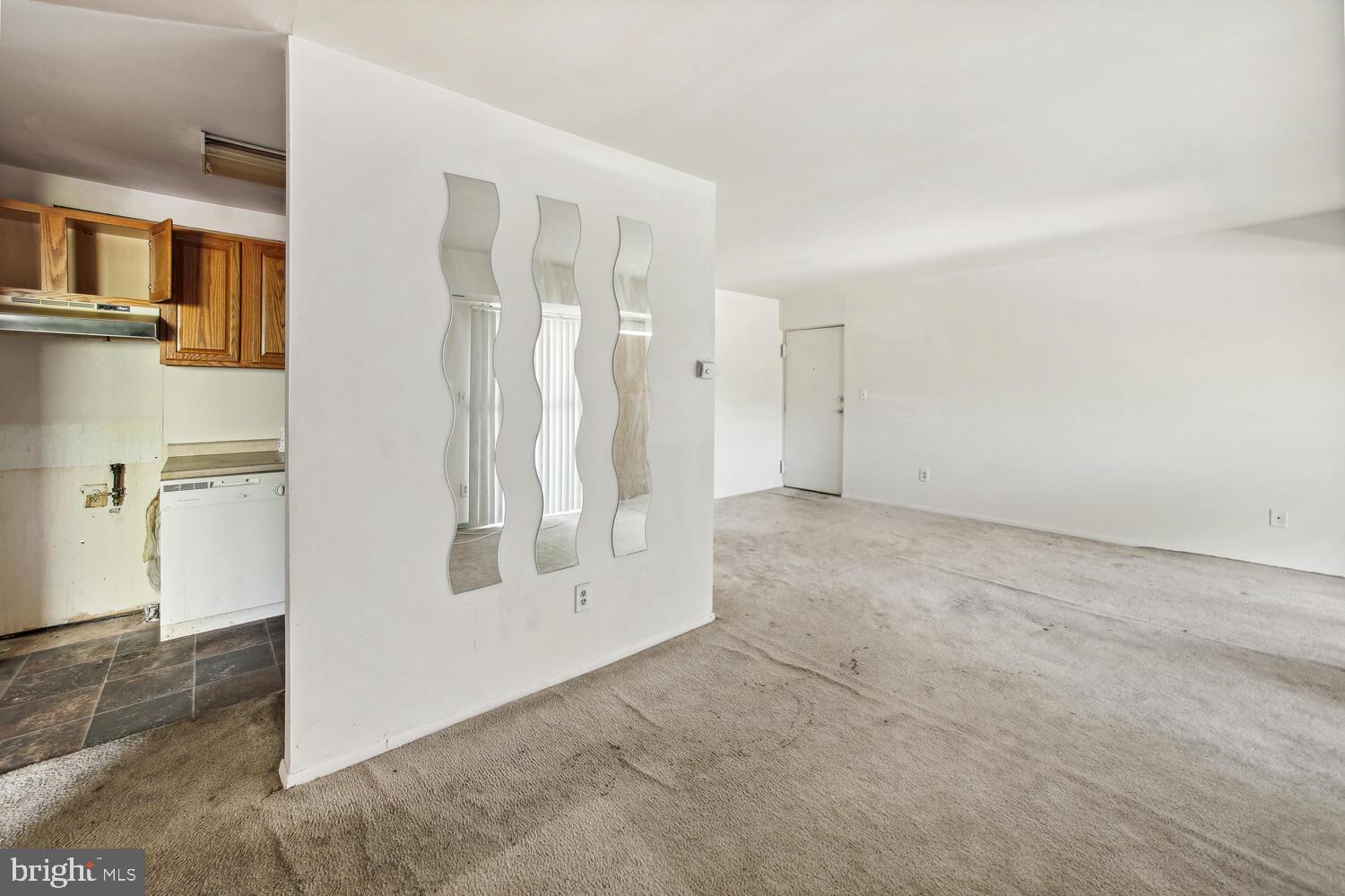 FRENCHMANS CREEK - Residential