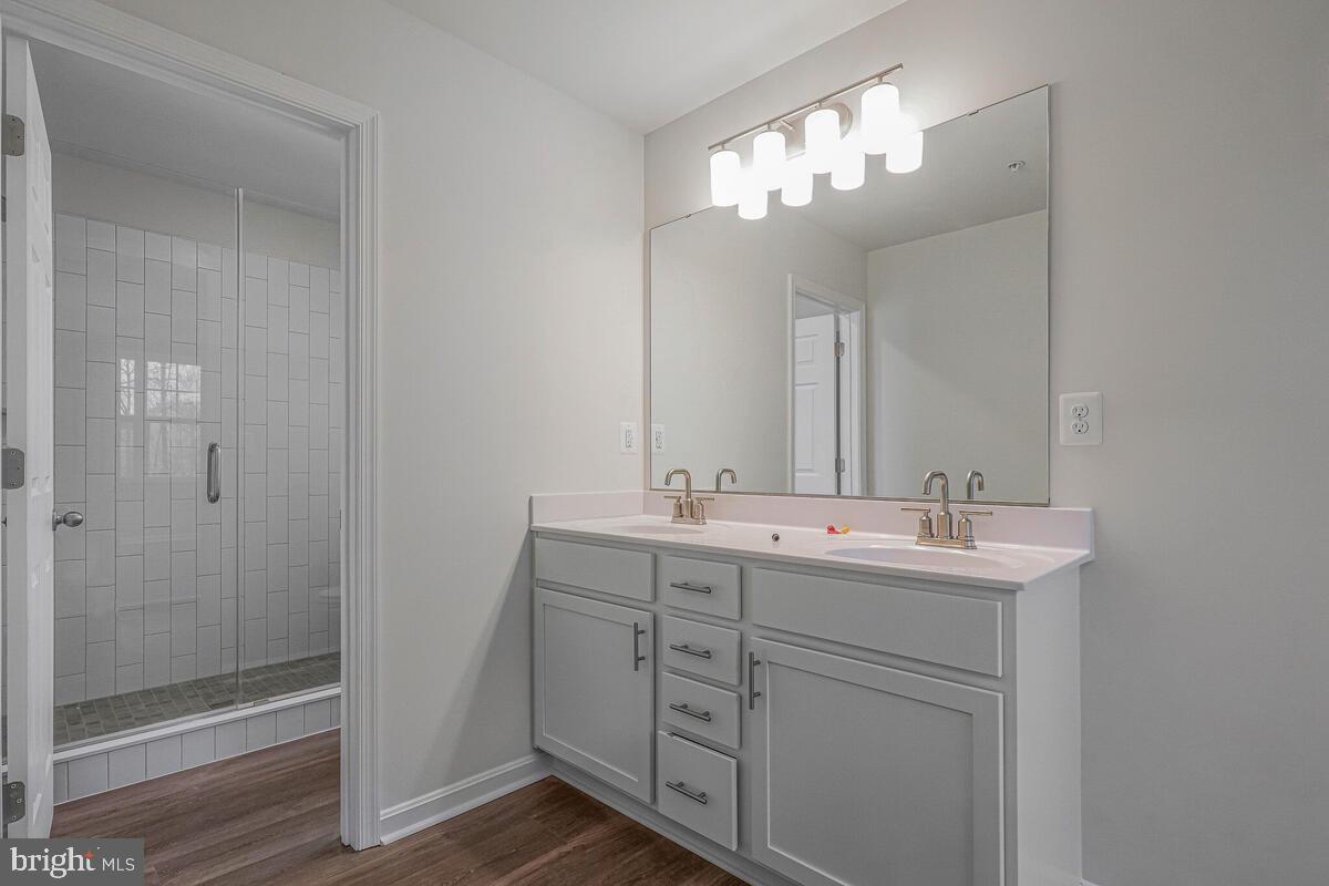 KIMBERLY - Residential