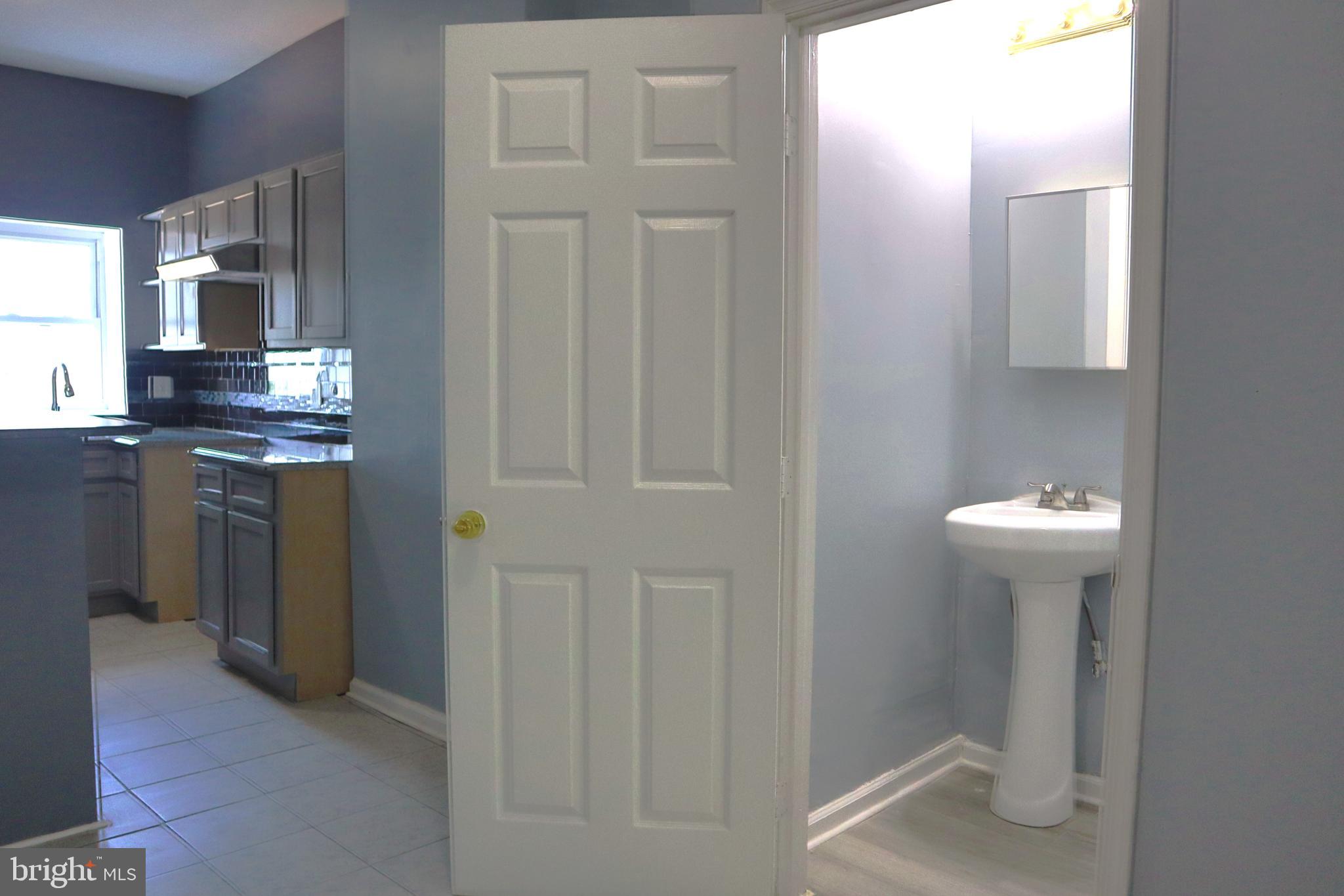 BOOTH-BOYD - Residential Lease