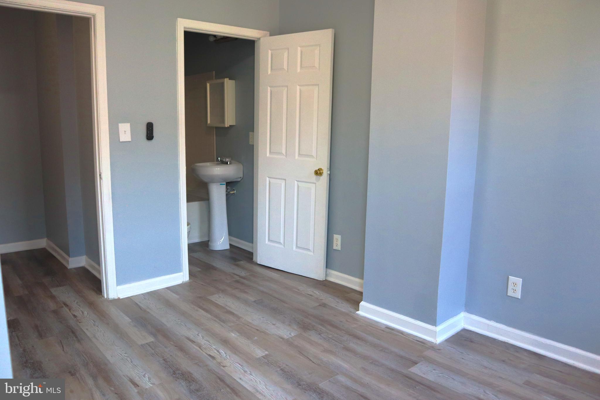 BOOTH-BOYD - Residential Lease