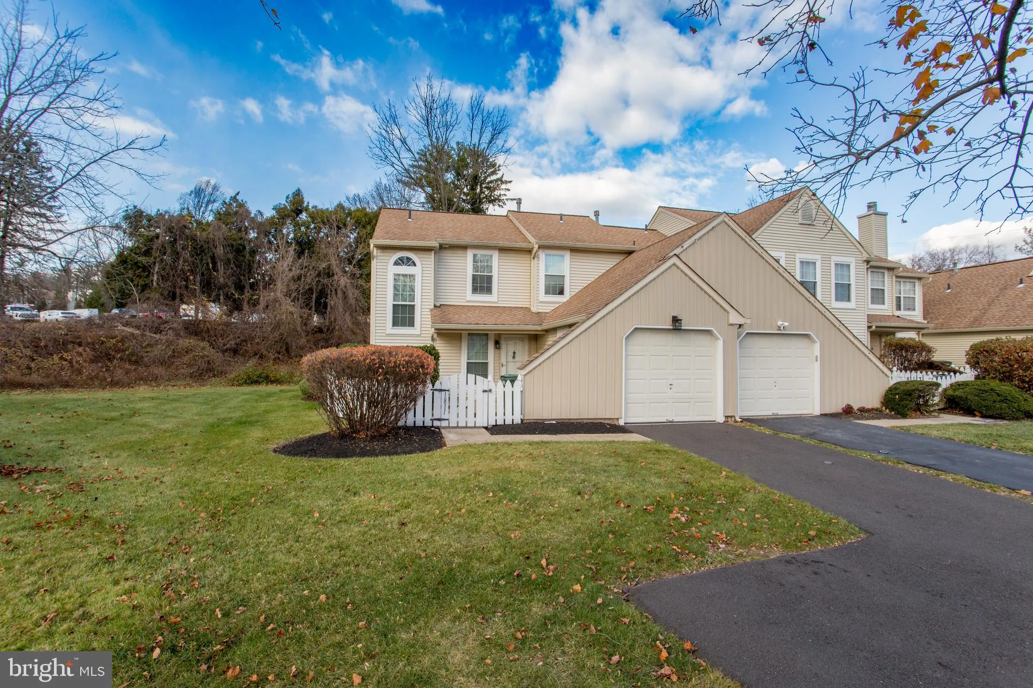 Southampton, Pennsylvania 18966, United States, 3 Bedrooms Bedrooms, ,3 BathroomsBathrooms,Residential,Active,248225