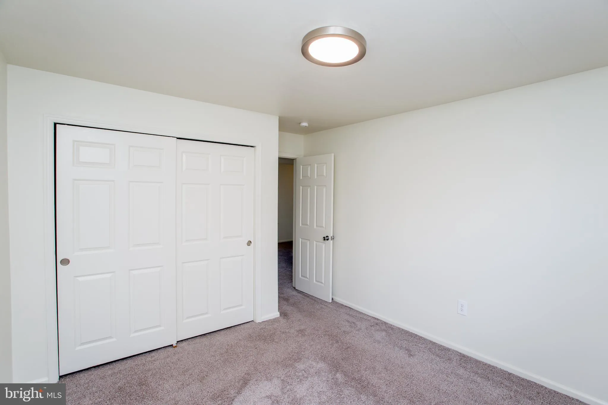 Southampton, Pennsylvania 18966, United States, 3 Bedrooms Bedrooms, ,3 BathroomsBathrooms,Residential,Active,248225