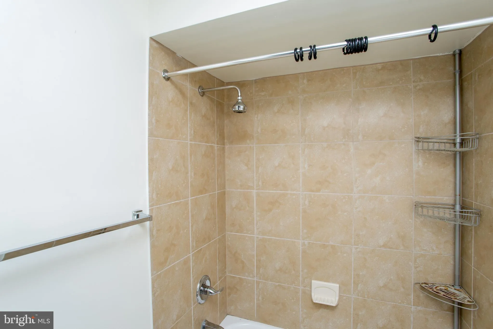 Southampton, Pennsylvania 18966, United States, 3 Bedrooms Bedrooms, ,3 BathroomsBathrooms,Residential,Active,248225