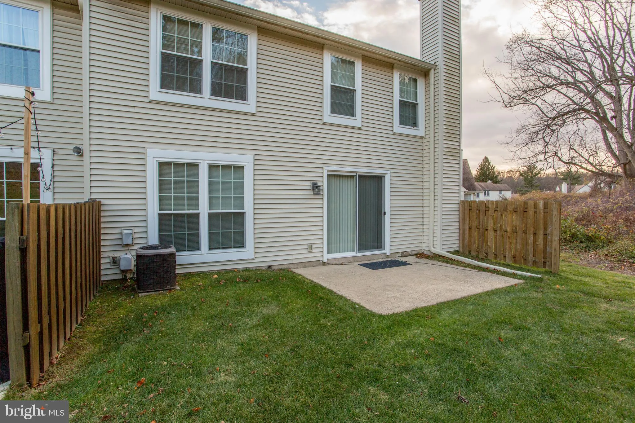 Southampton, Pennsylvania 18966, United States, 3 Bedrooms Bedrooms, ,3 BathroomsBathrooms,Residential,Active,248225