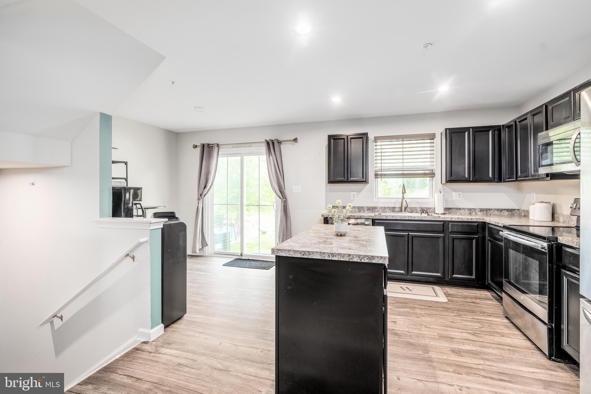 WEST CREEK VILLAGE - Residential