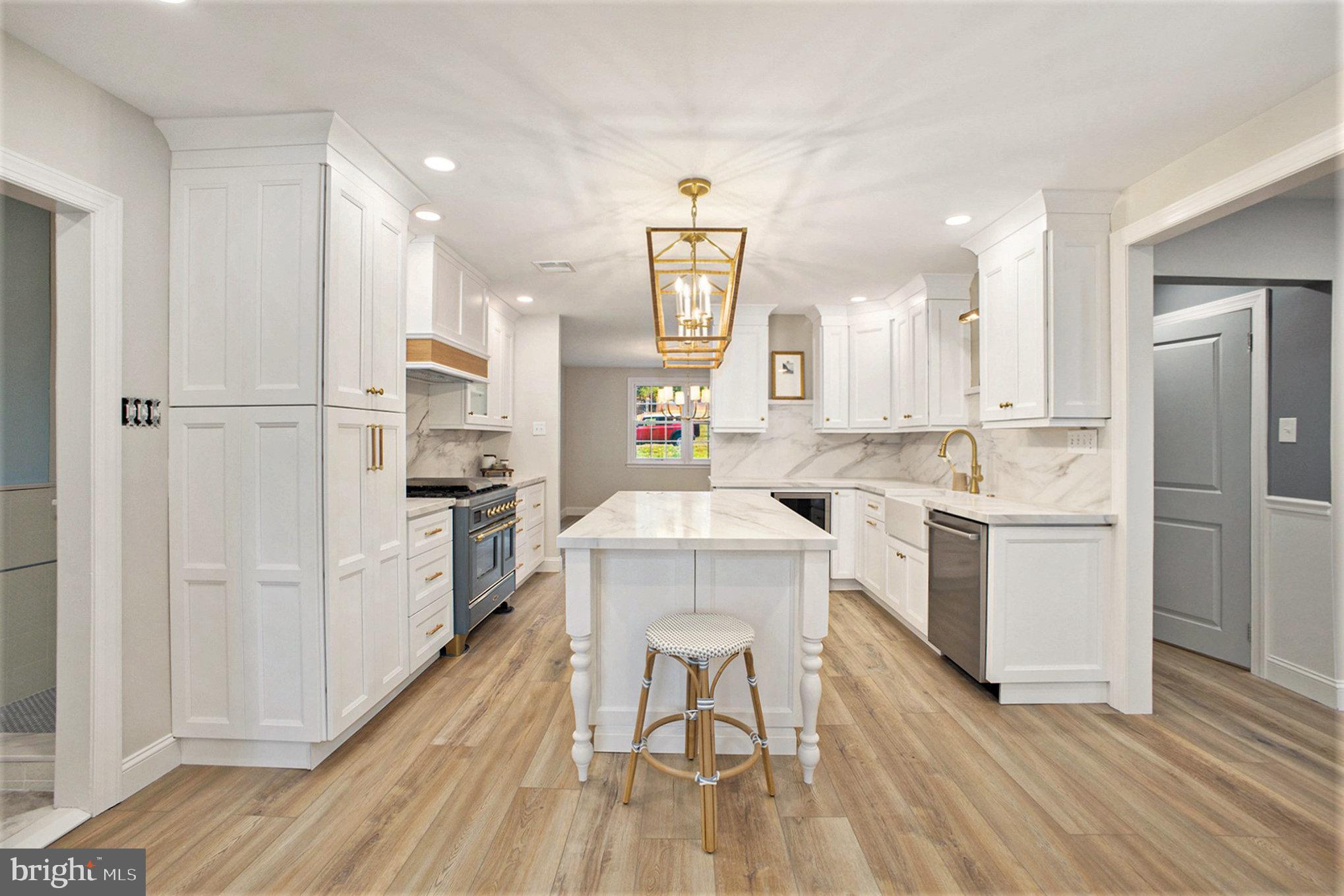 LAFAYETTE HILL - Residential