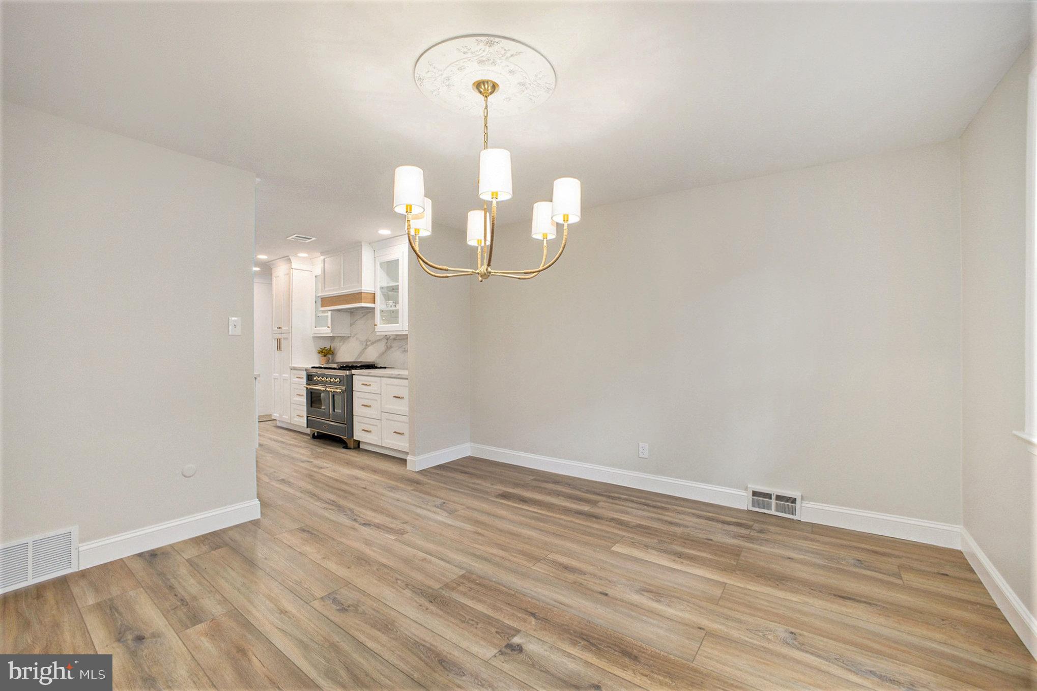 LAFAYETTE HILL - Residential