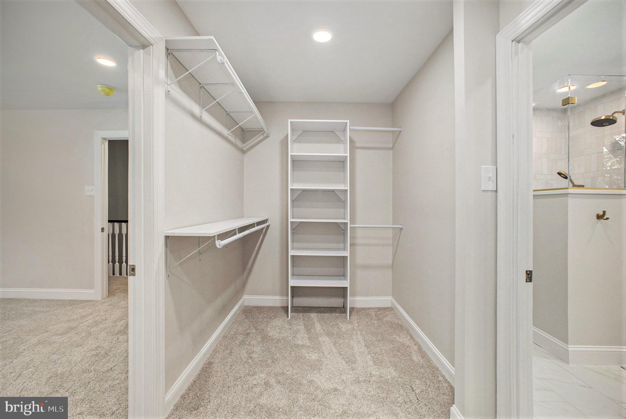 LAFAYETTE HILL - Residential