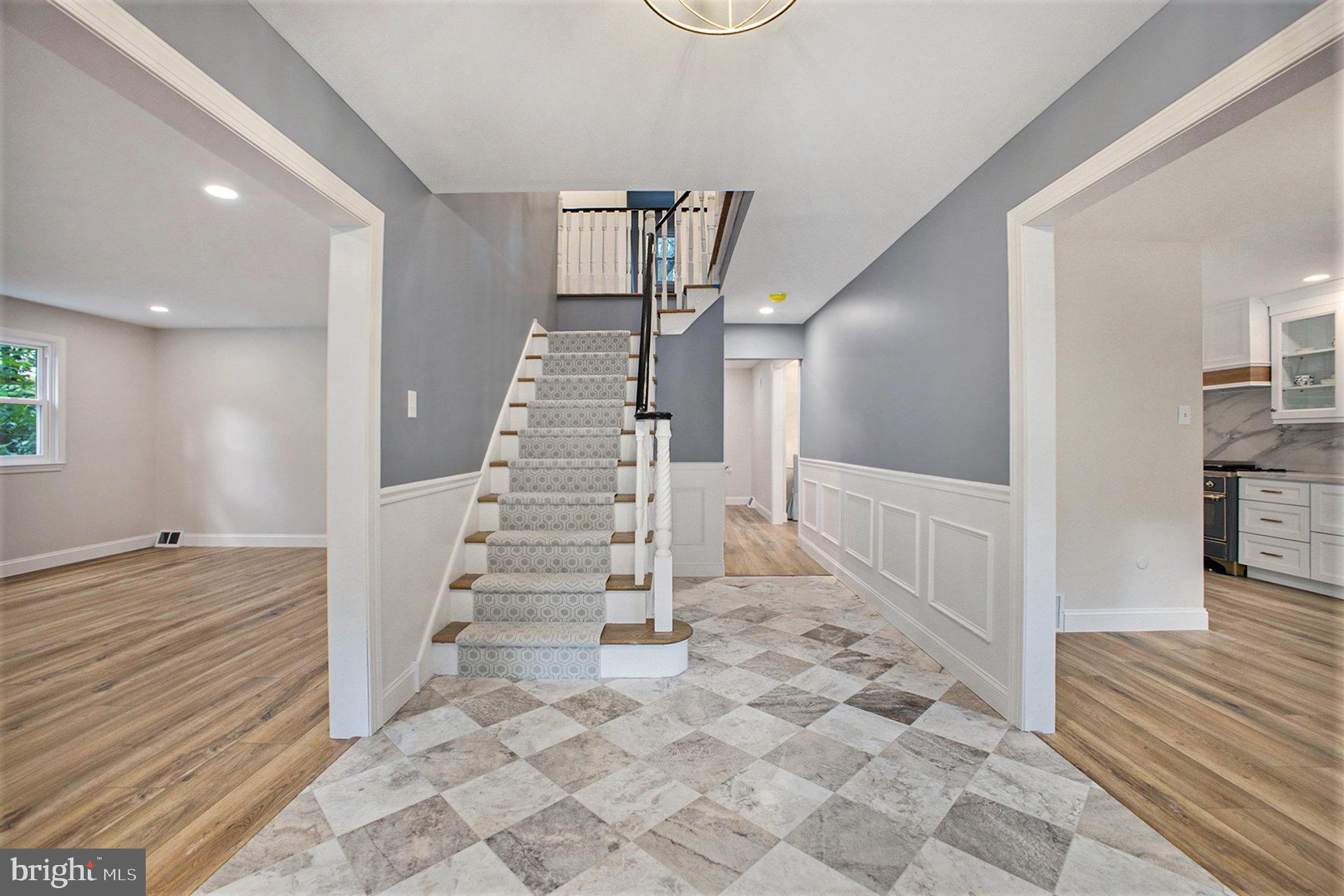 LAFAYETTE HILL - Residential