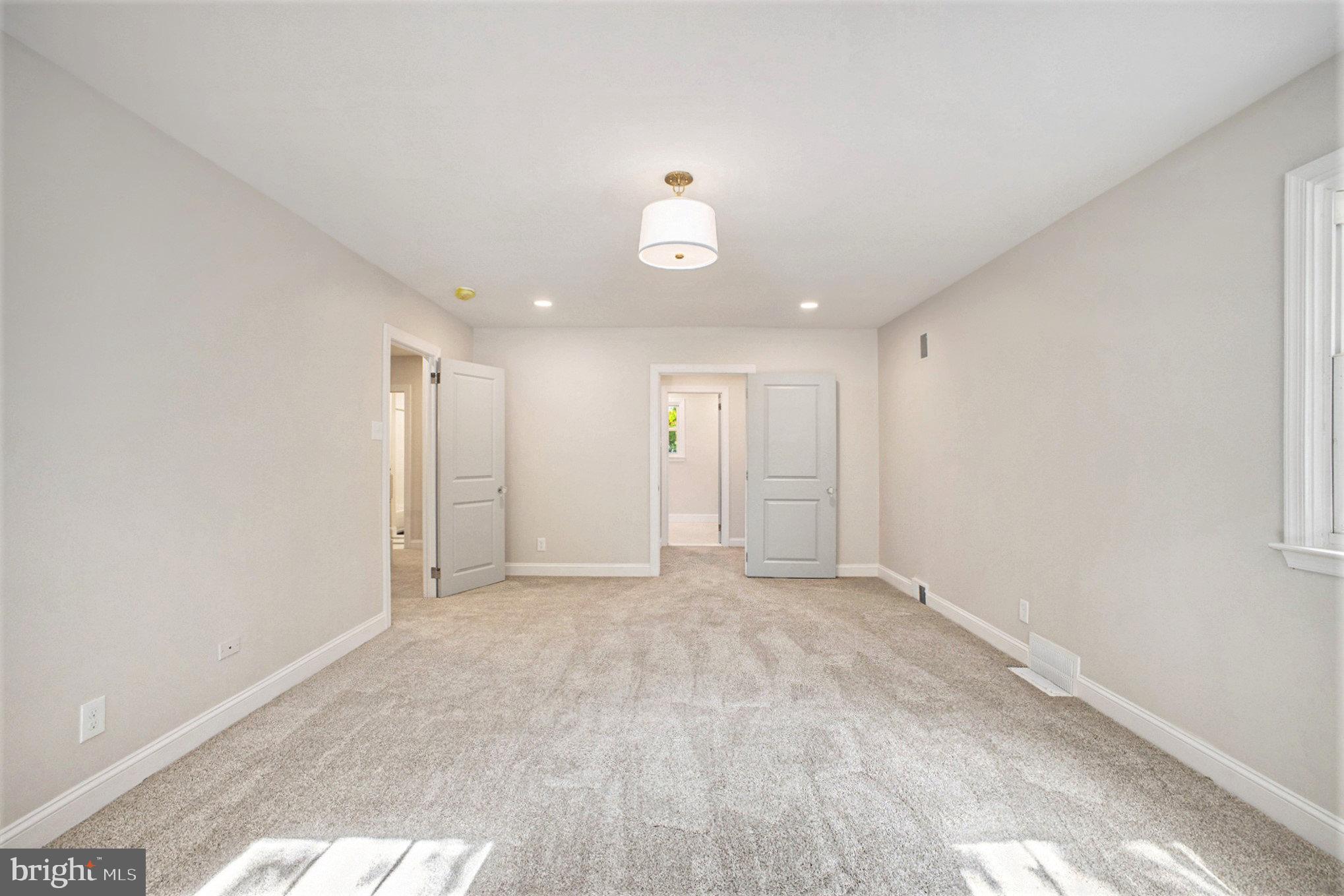 LAFAYETTE HILL - Residential