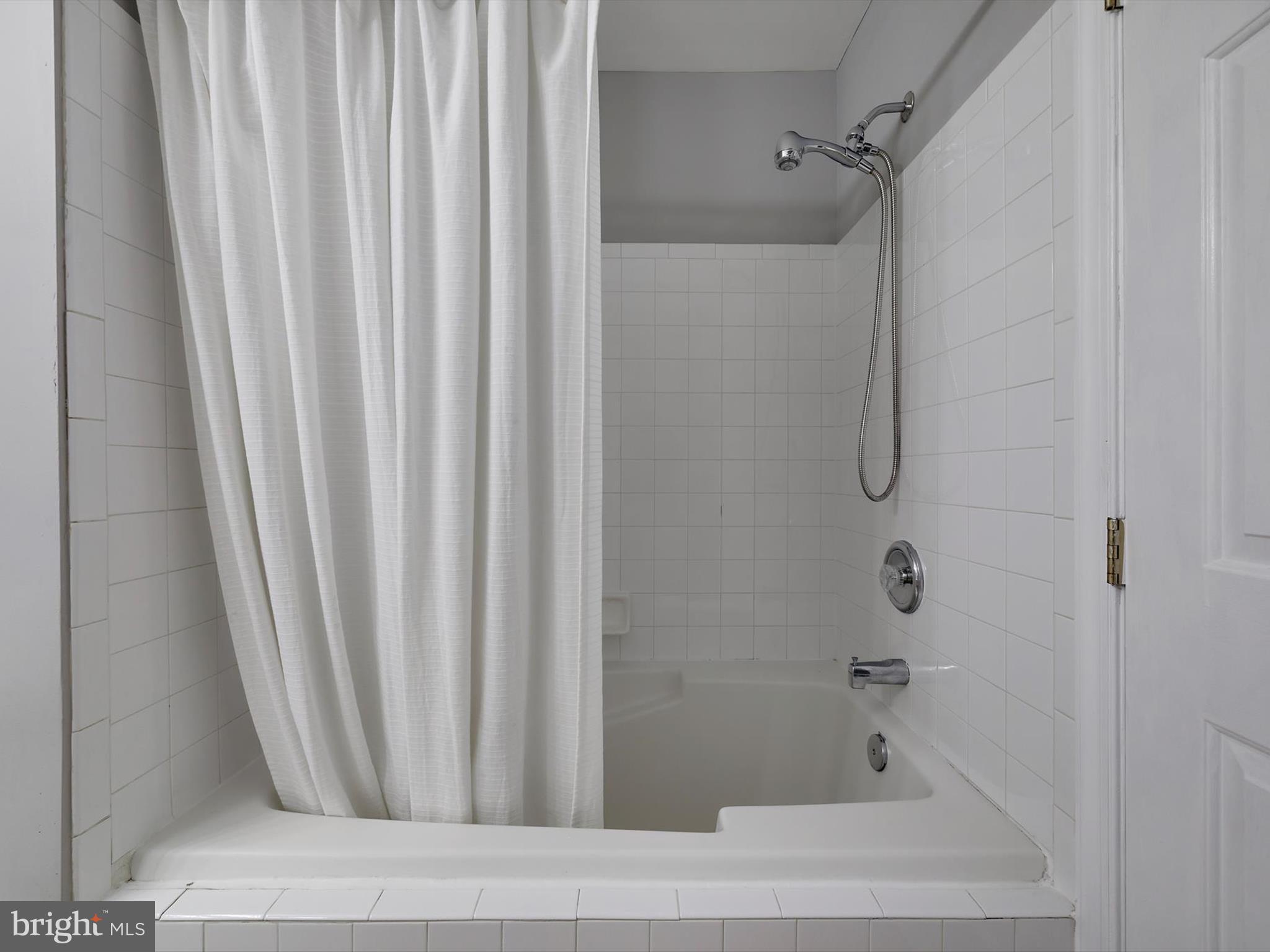 OWINGS MILLS - Residential