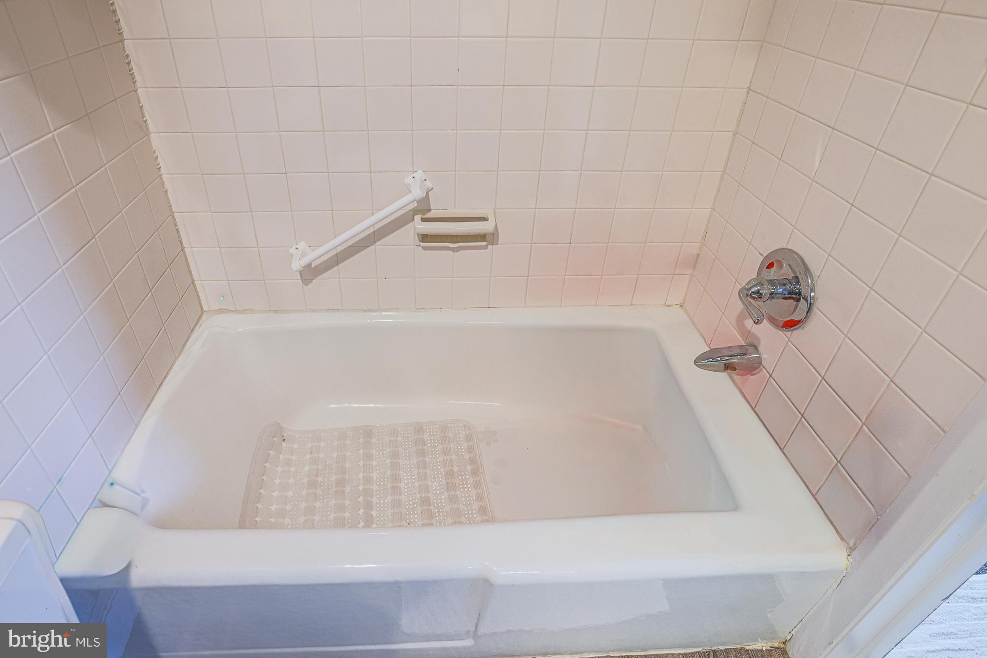 WARD 27 - Residential