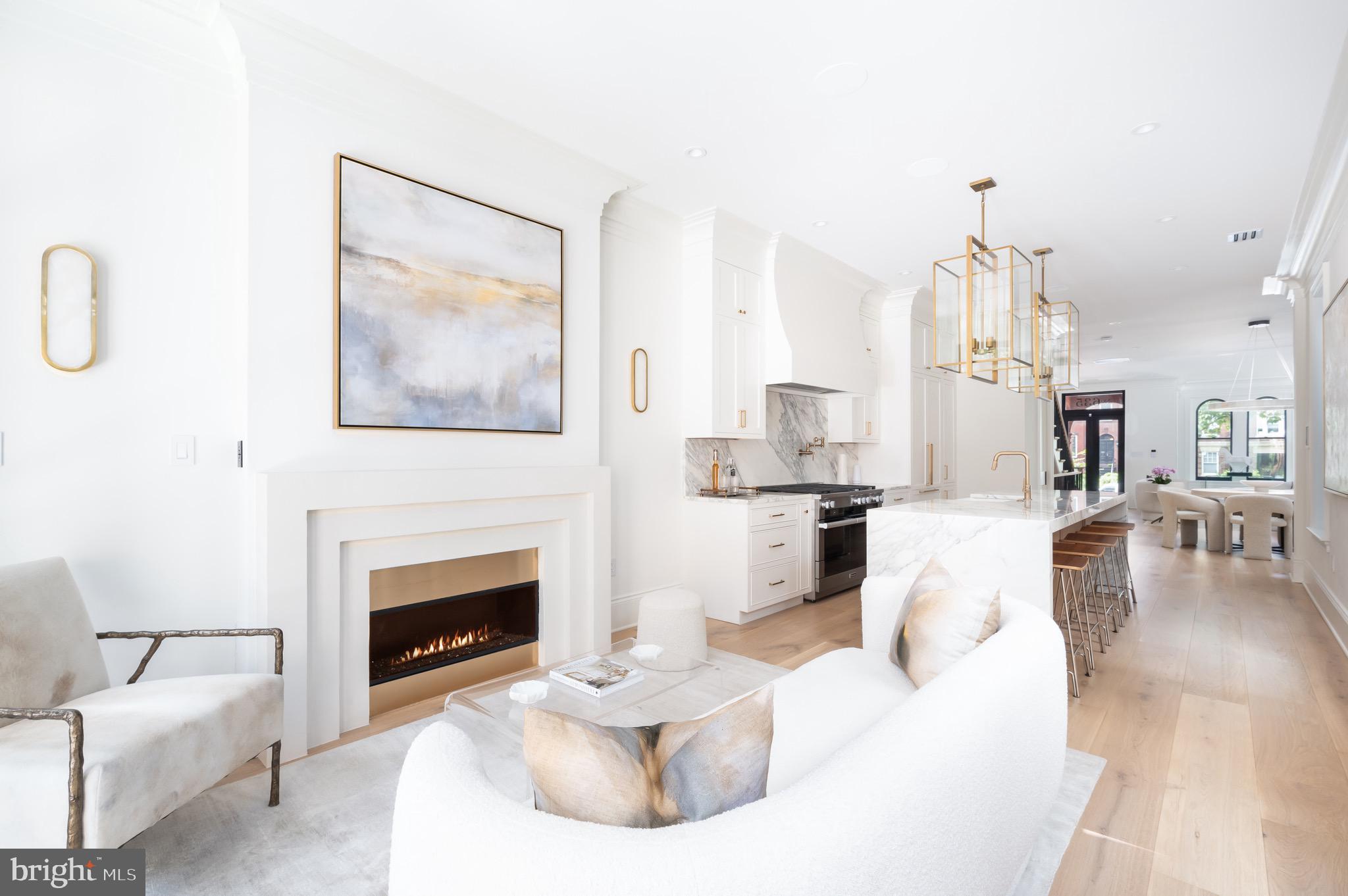 CAPITOL HILL - Residential