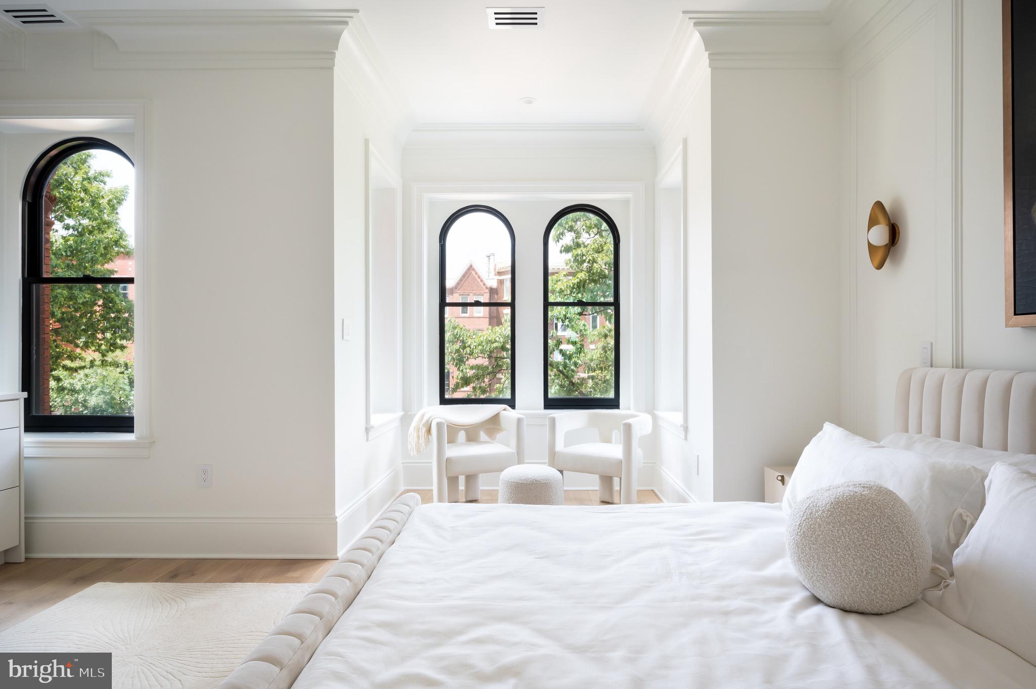 CAPITOL HILL - Residential