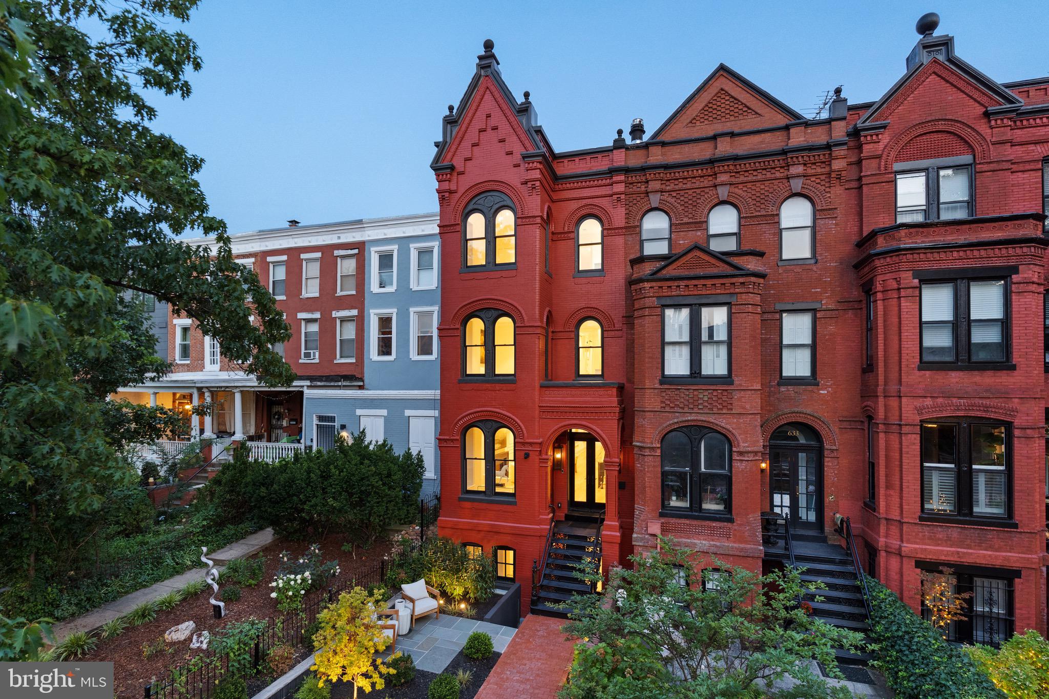 CAPITOL HILL - Residential