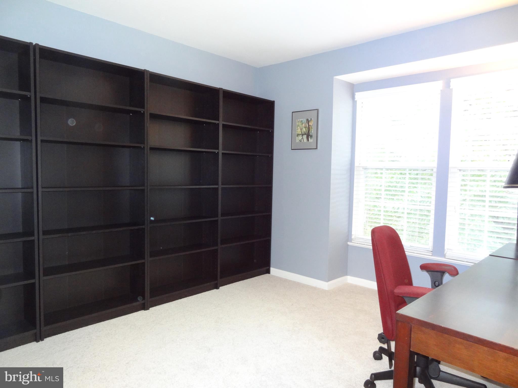 COMPTON VILLAGE - Residential