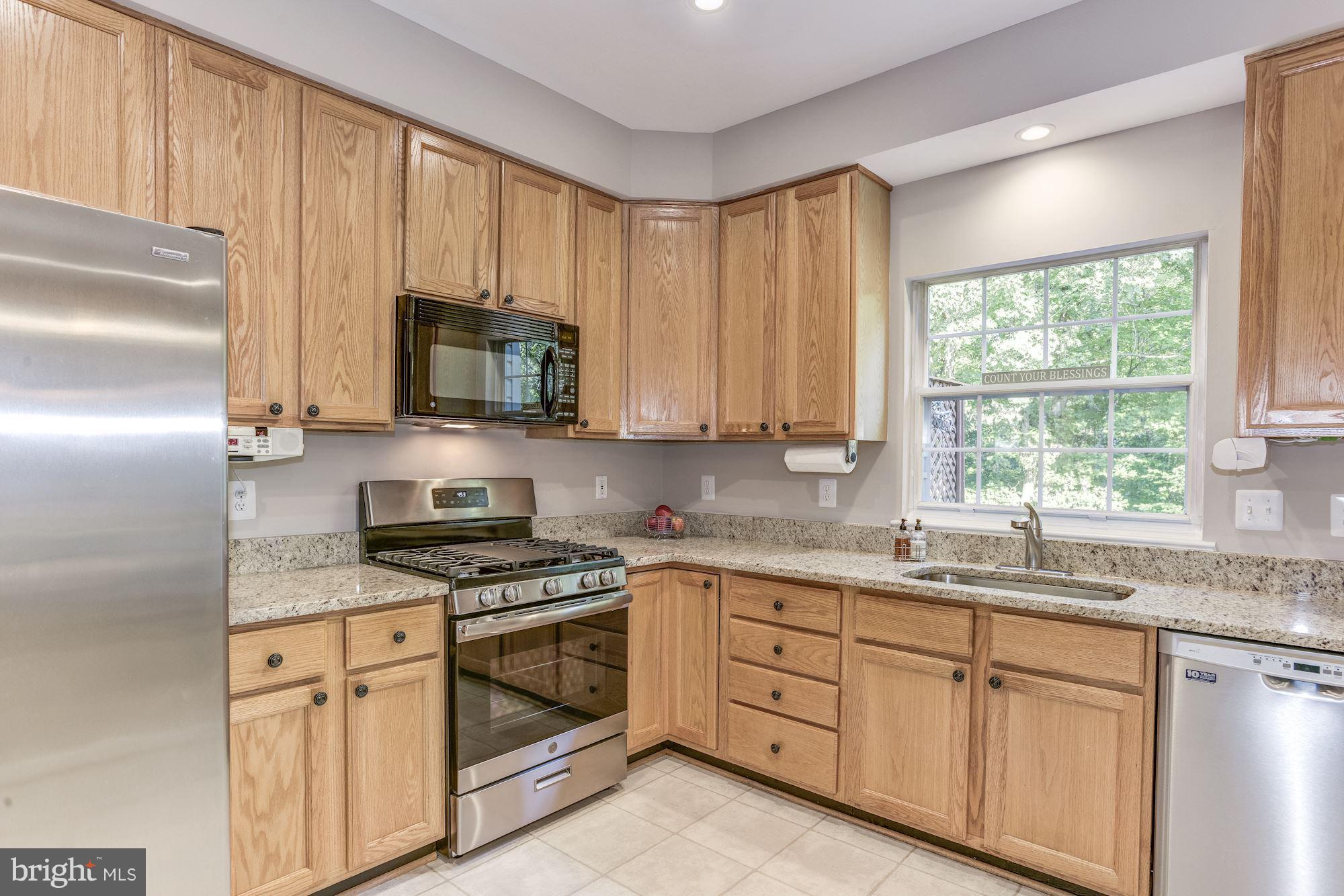 COMPTON VILLAGE - Residential