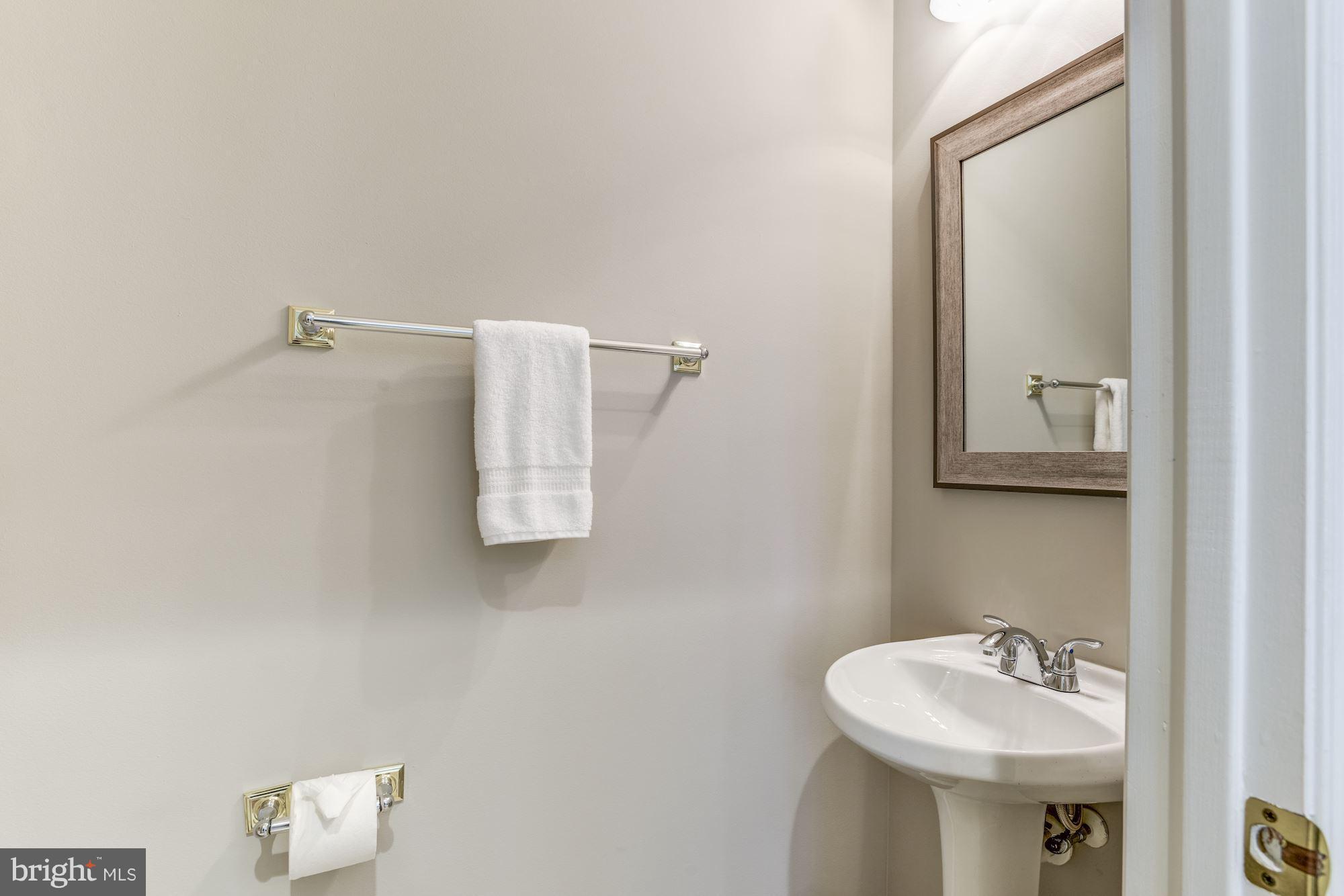 COMPTON VILLAGE - Residential