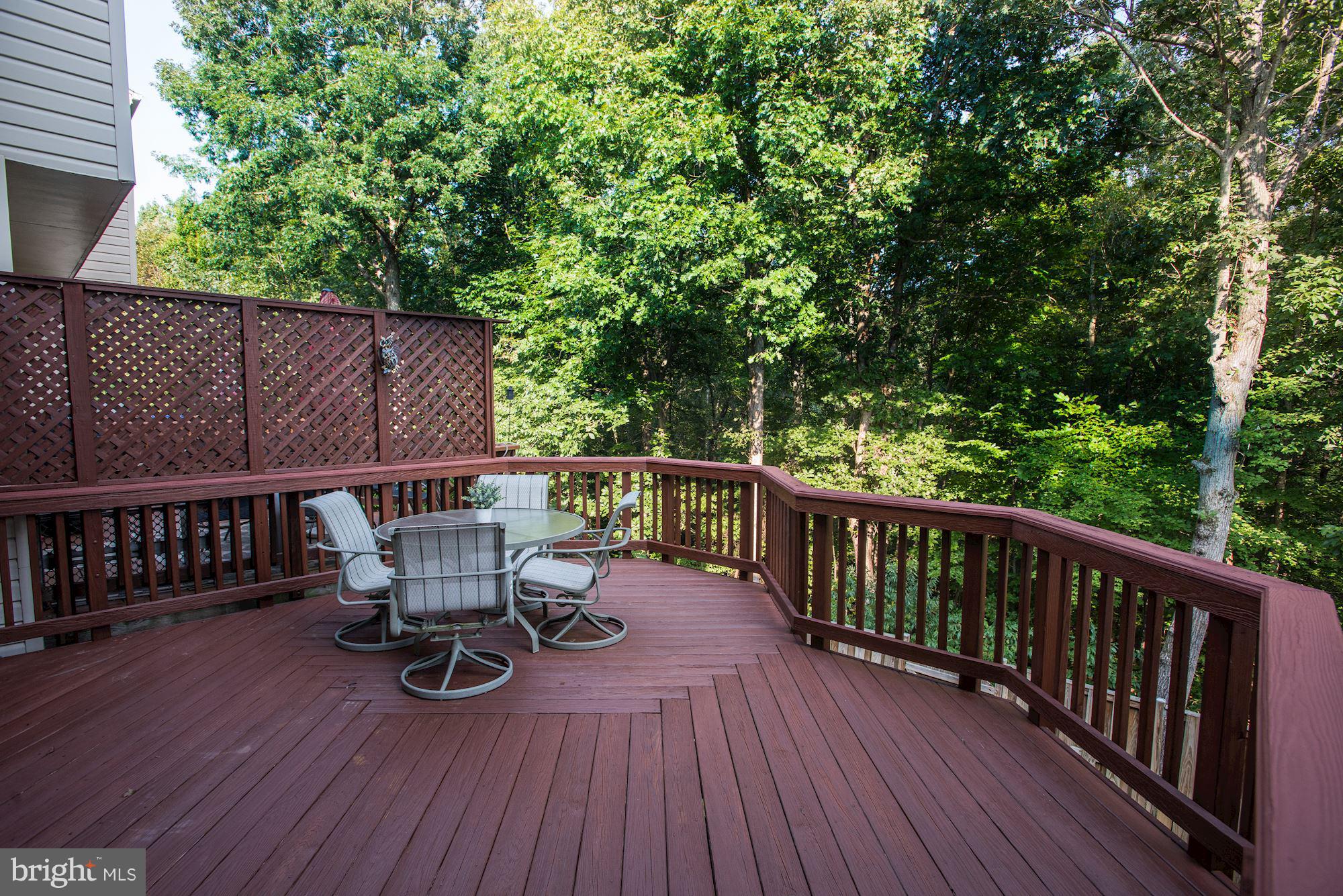 COMPTON VILLAGE - Residential