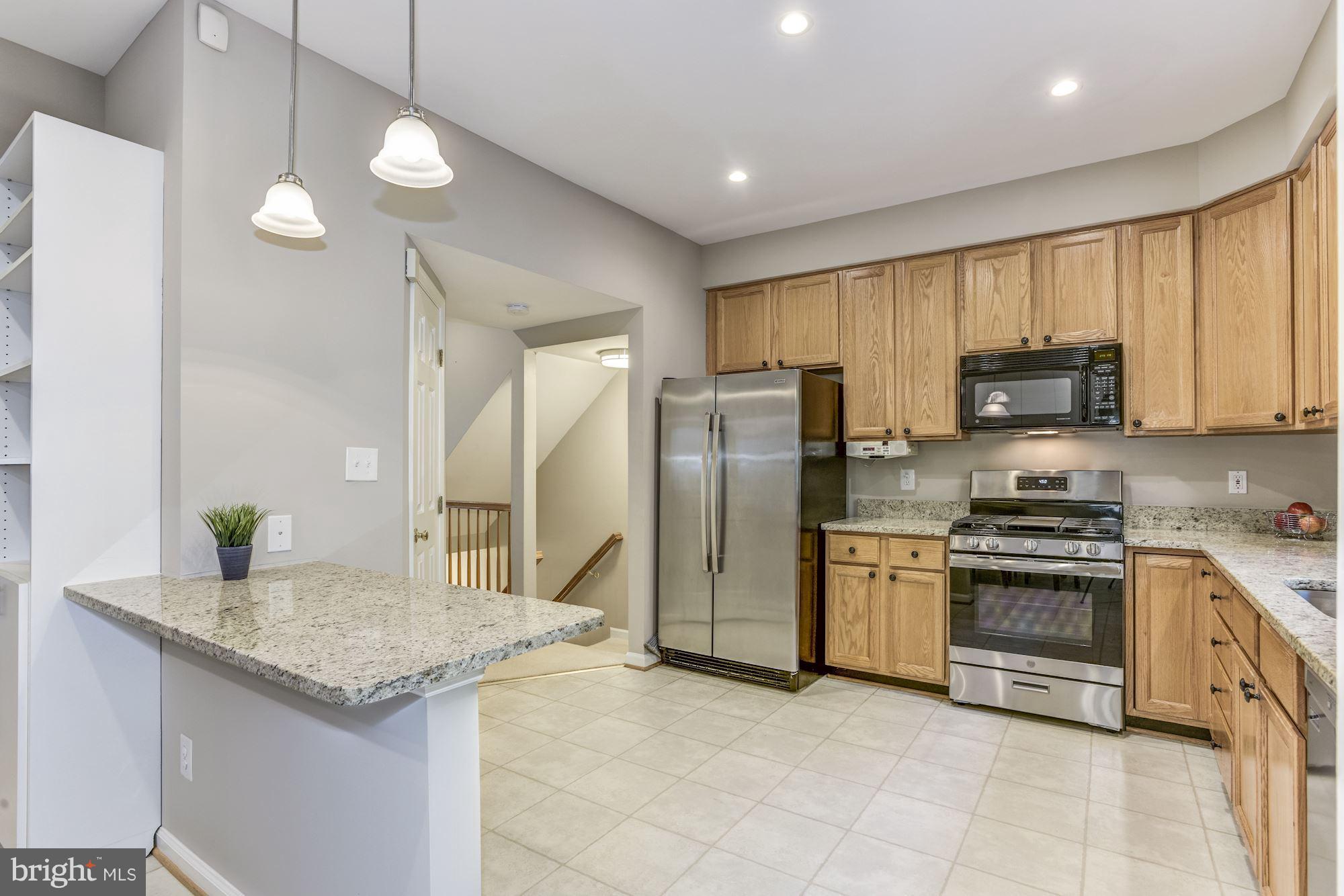 COMPTON VILLAGE - Residential