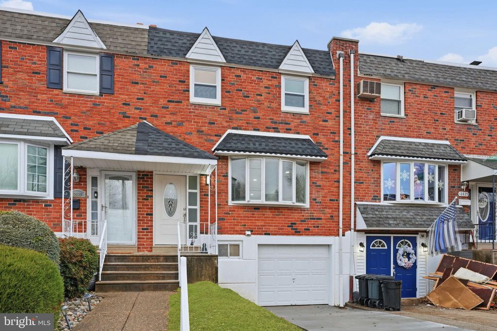 Photo of 12827 Elnora Road, PHILADELPHIA, PA 19154 (MLS # PAPH2570308)