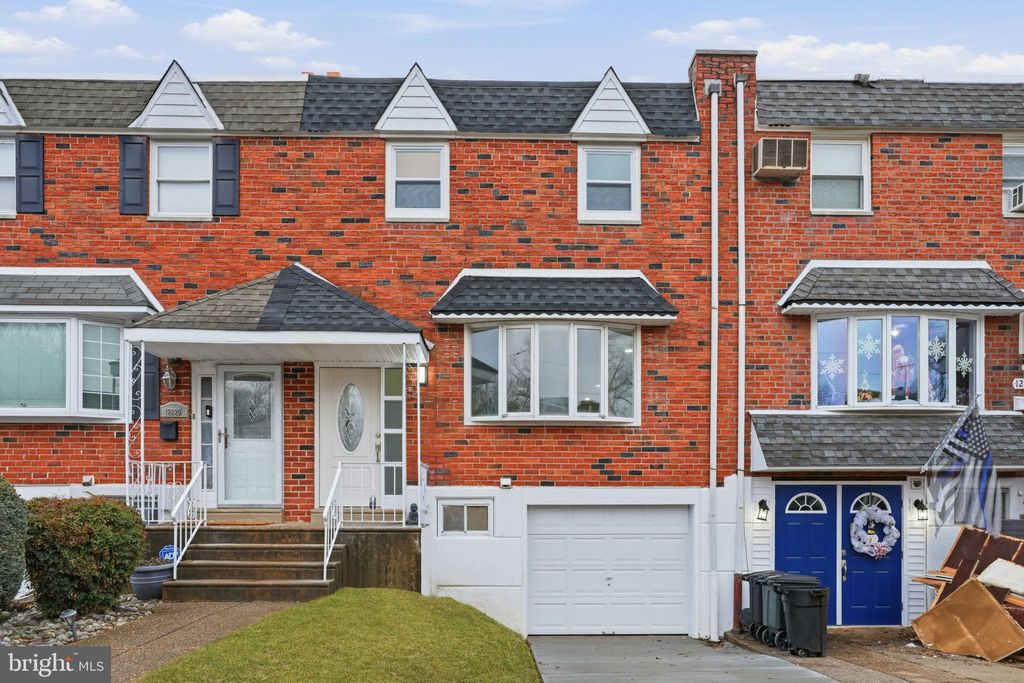 Photo of 12827 Elnora Road, PHILADELPHIA, PA 19154 (MLS # PAPH2570308)