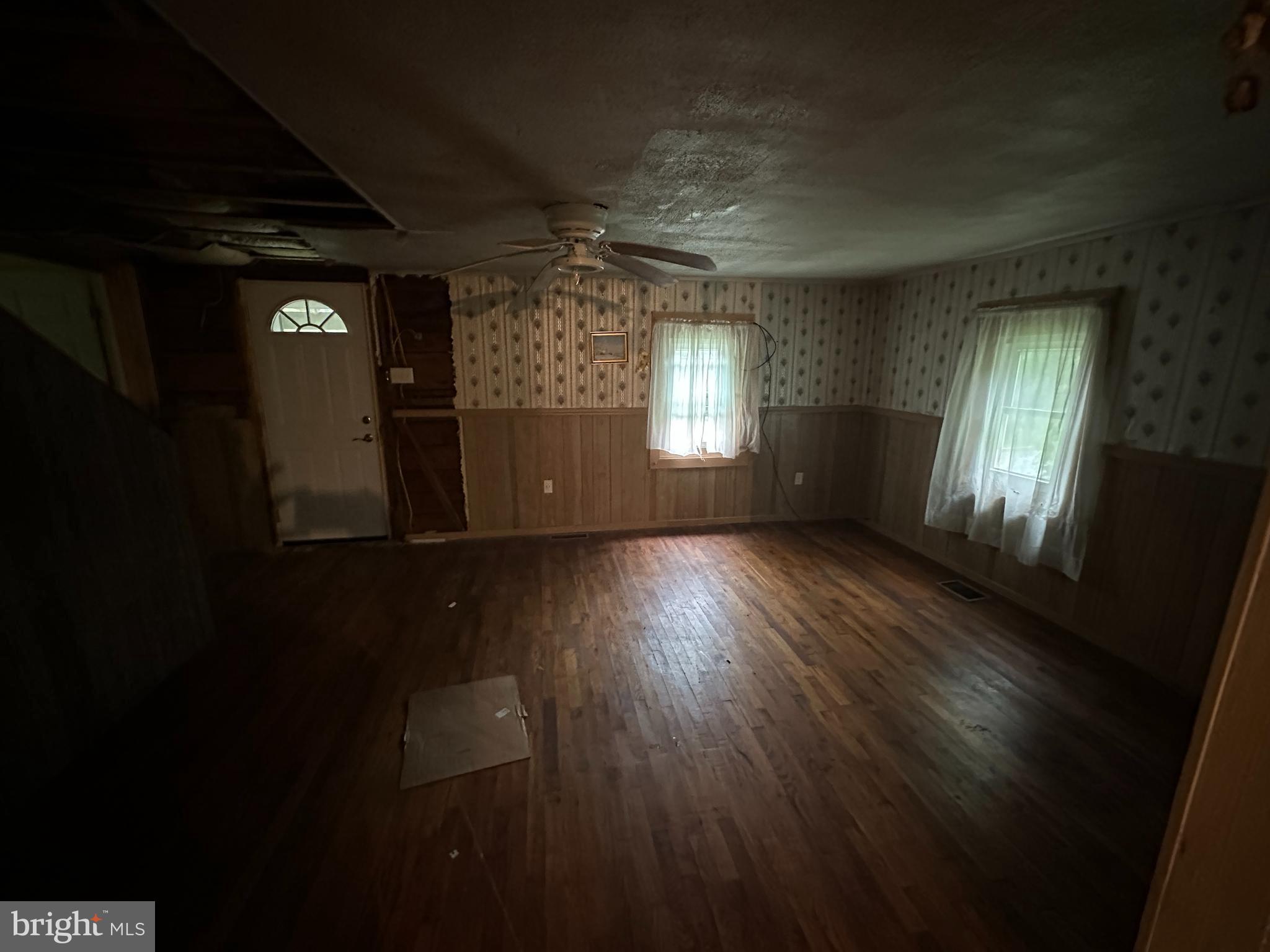 KEEDYSVILLE - Residential