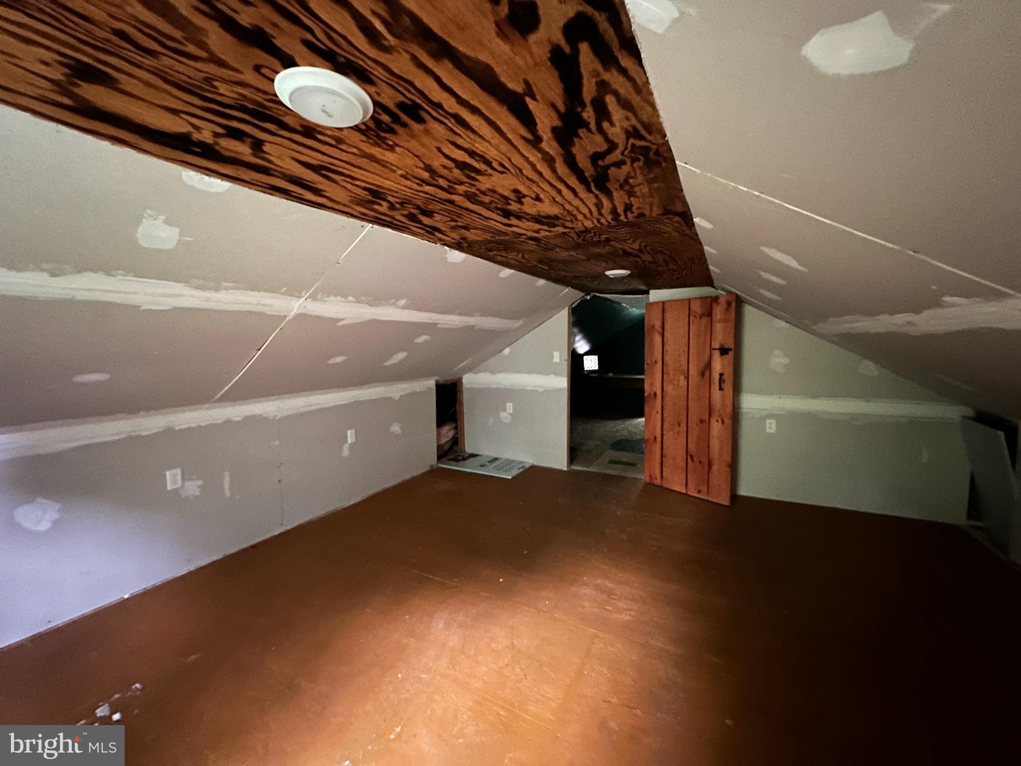 KEEDYSVILLE - Residential