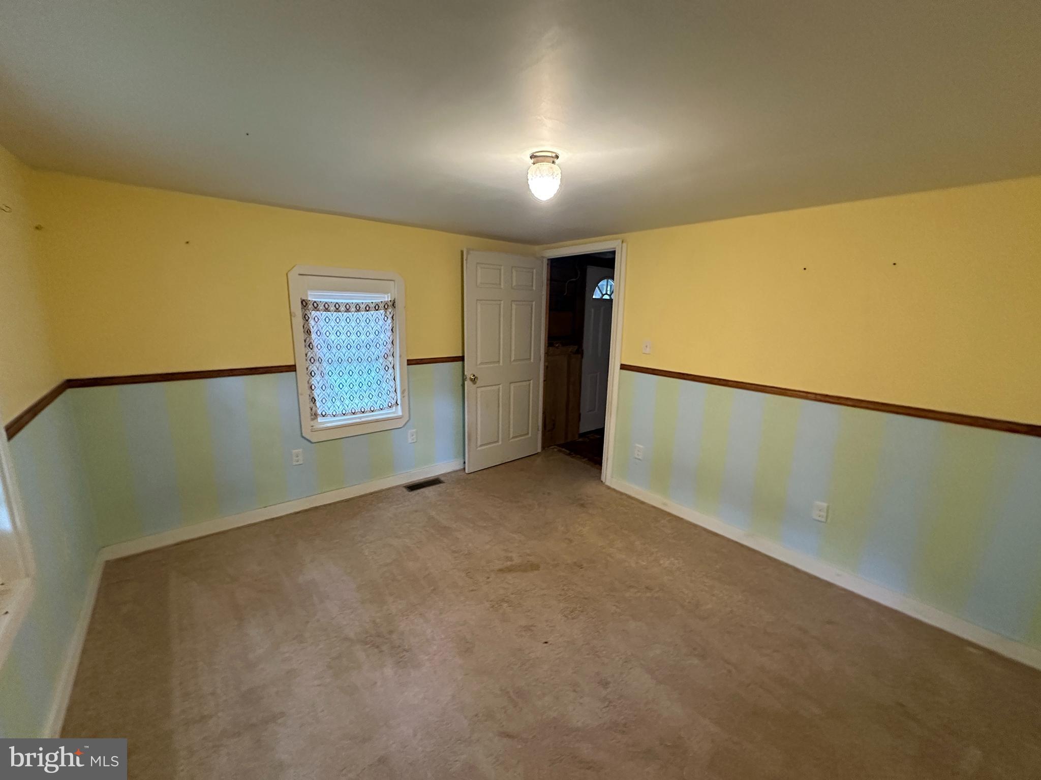 KEEDYSVILLE - Residential