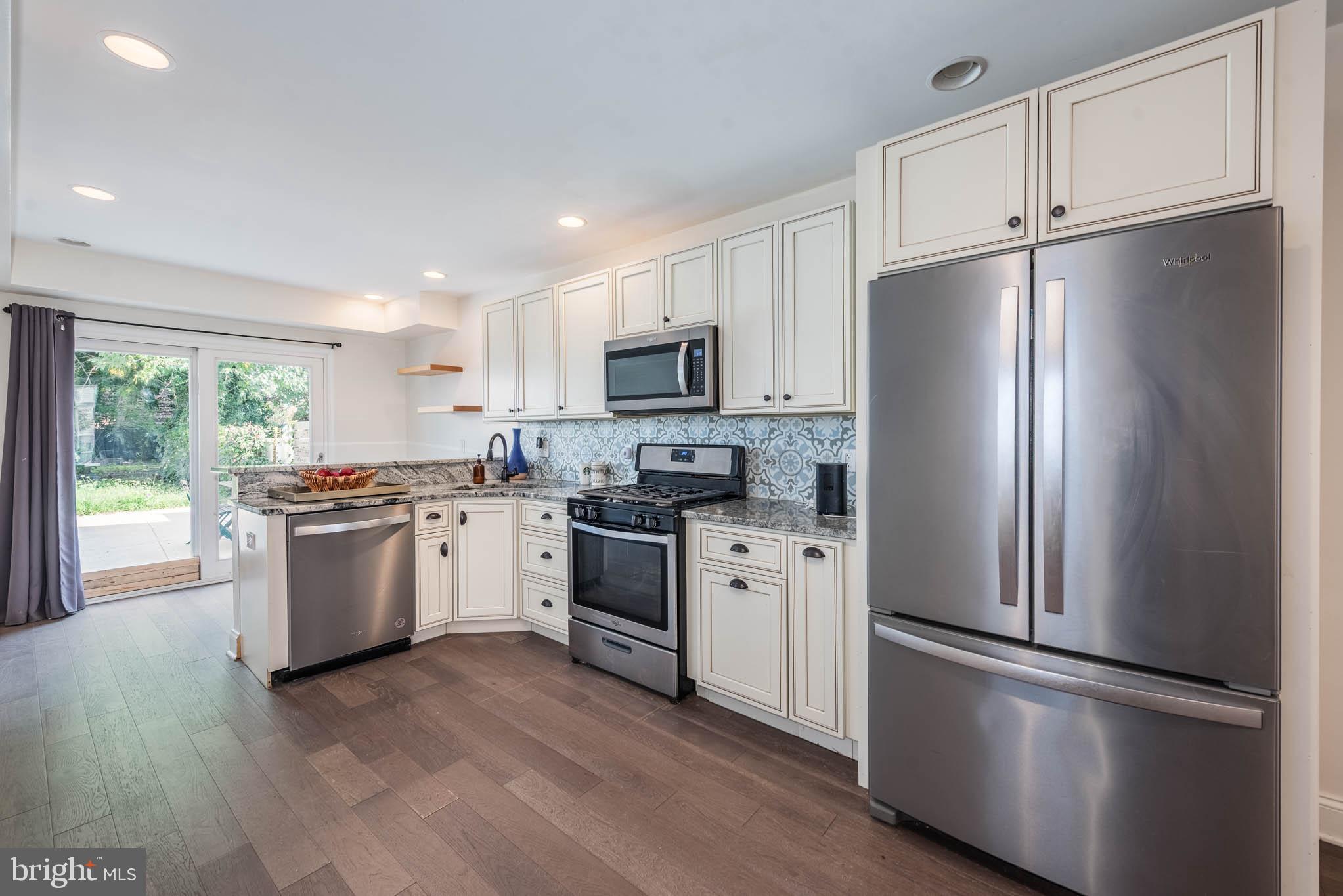 UPPER FELLS POINT - Residential