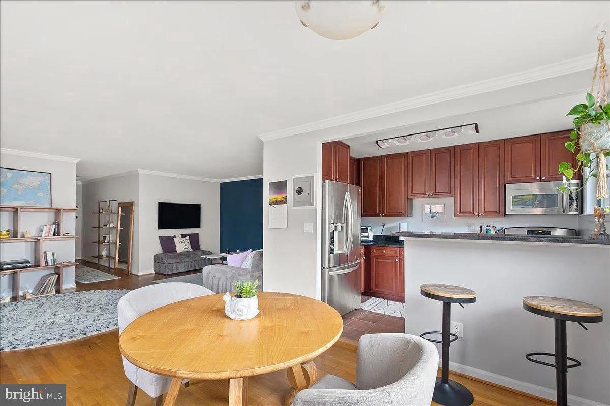 GLOVER PARK - Residential Lease