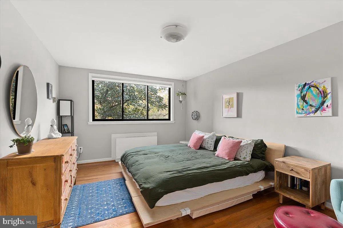 GLOVER PARK - Residential Lease