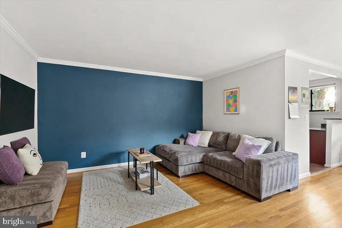 GLOVER PARK - Residential Lease