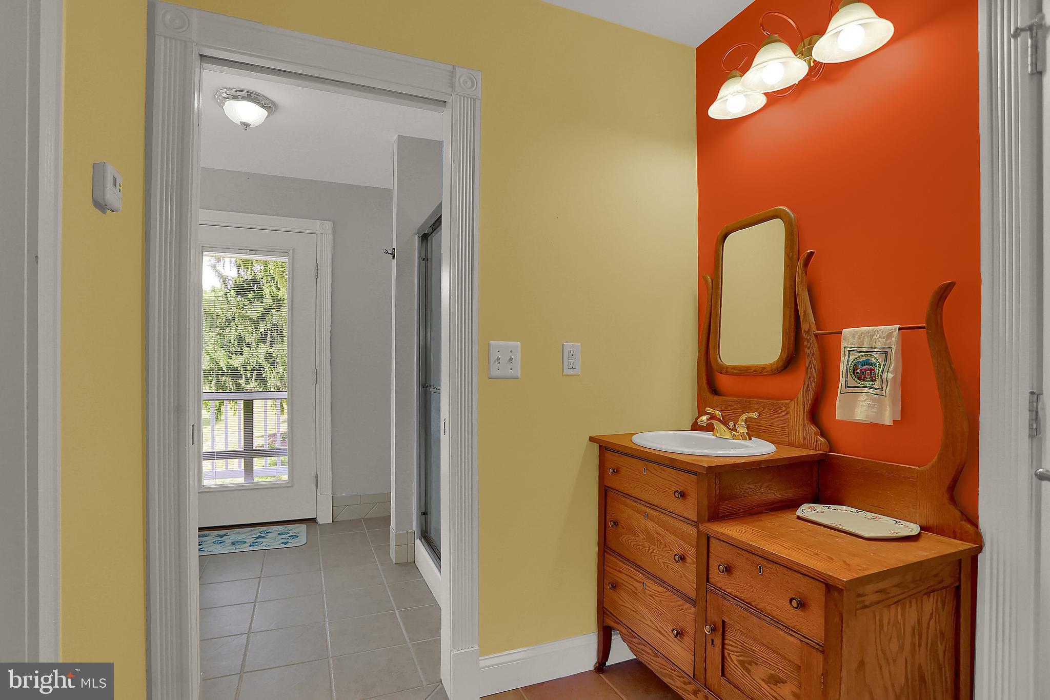 HAMPSTEAD - Residential