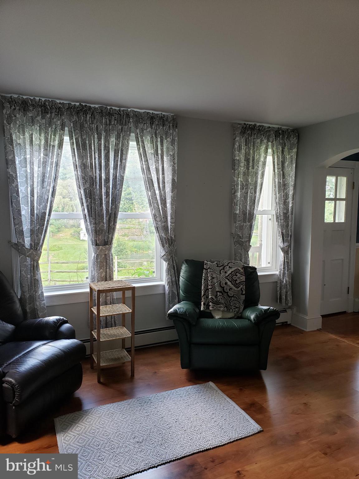 HAMPSTEAD - Residential