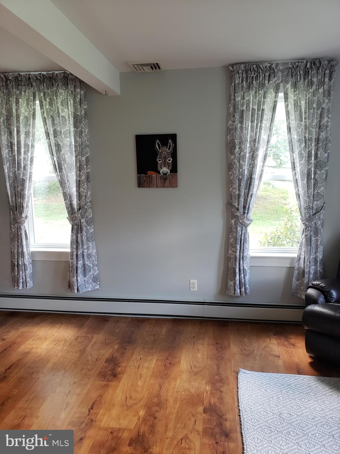 HAMPSTEAD - Residential