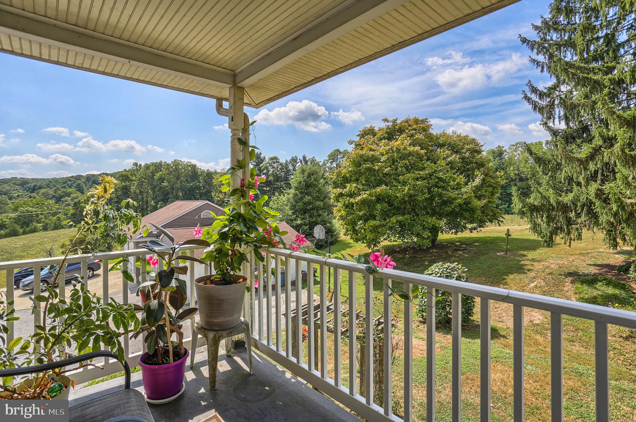 HAMPSTEAD - Residential