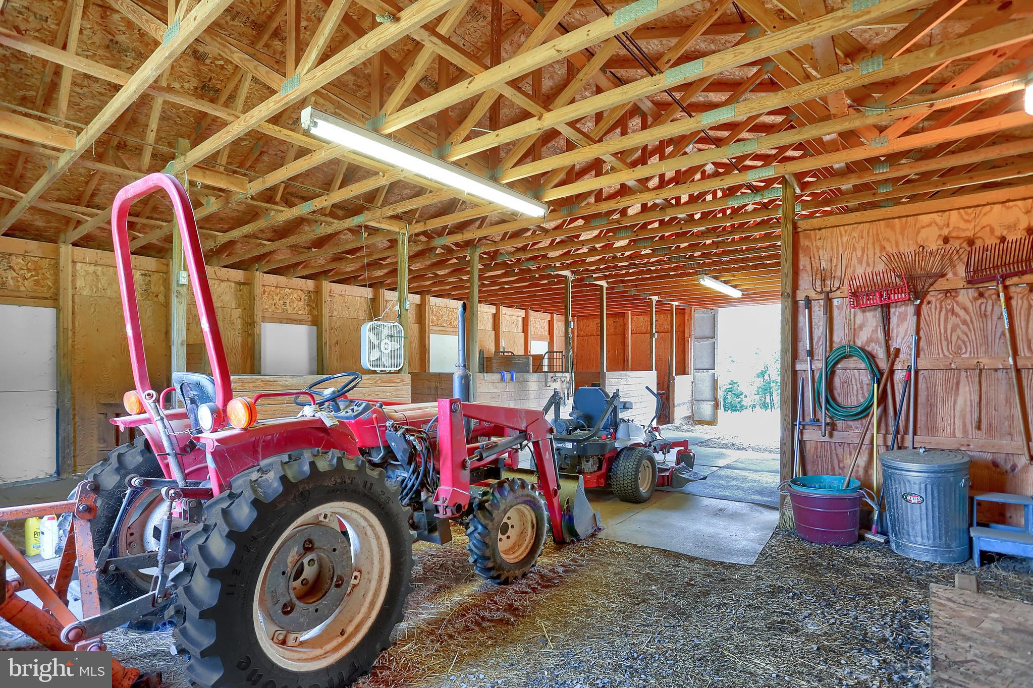 HAMPSTEAD - Residential