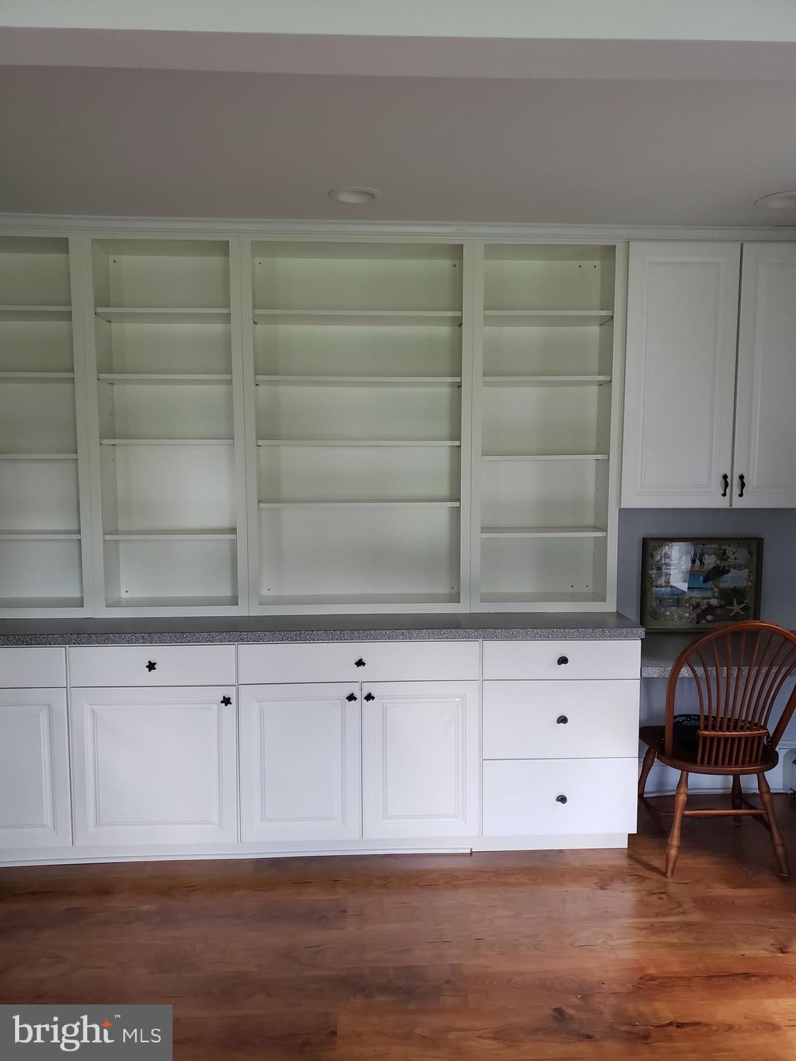 HAMPSTEAD - Residential