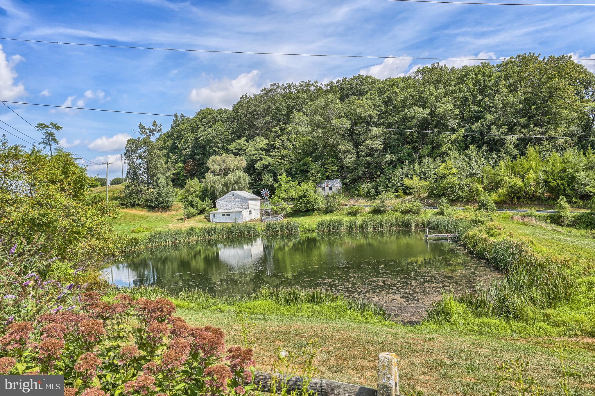 HAMPSTEAD - Residential